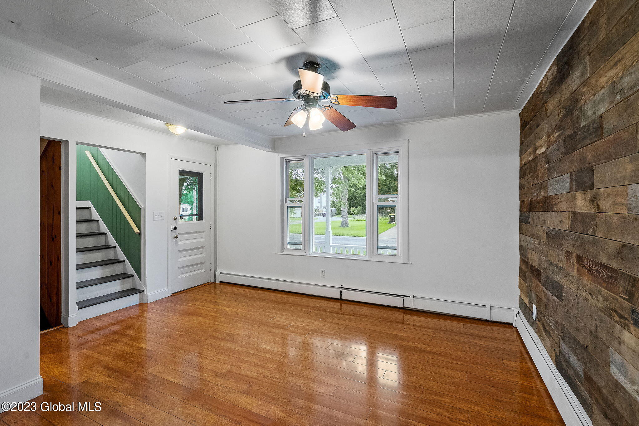 2504 Augustine Avenue