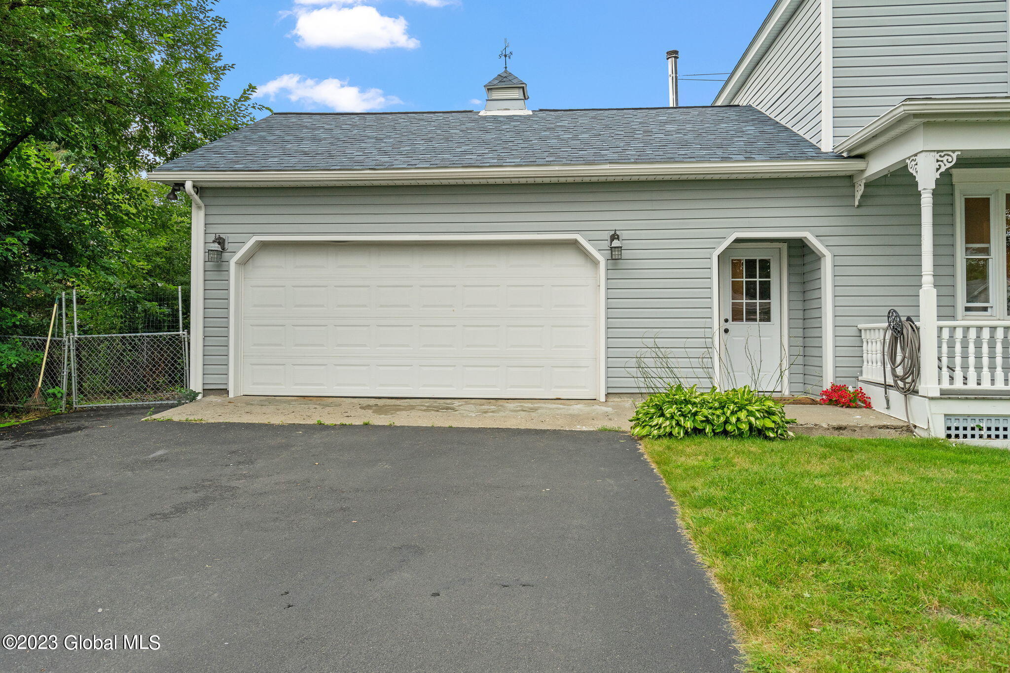 2504 Augustine Avenue