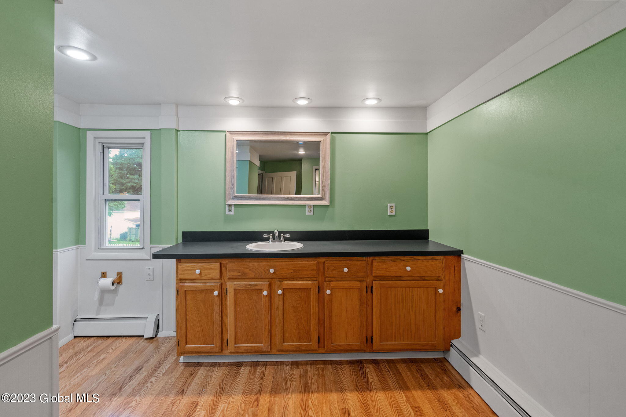 2504 Augustine Avenue