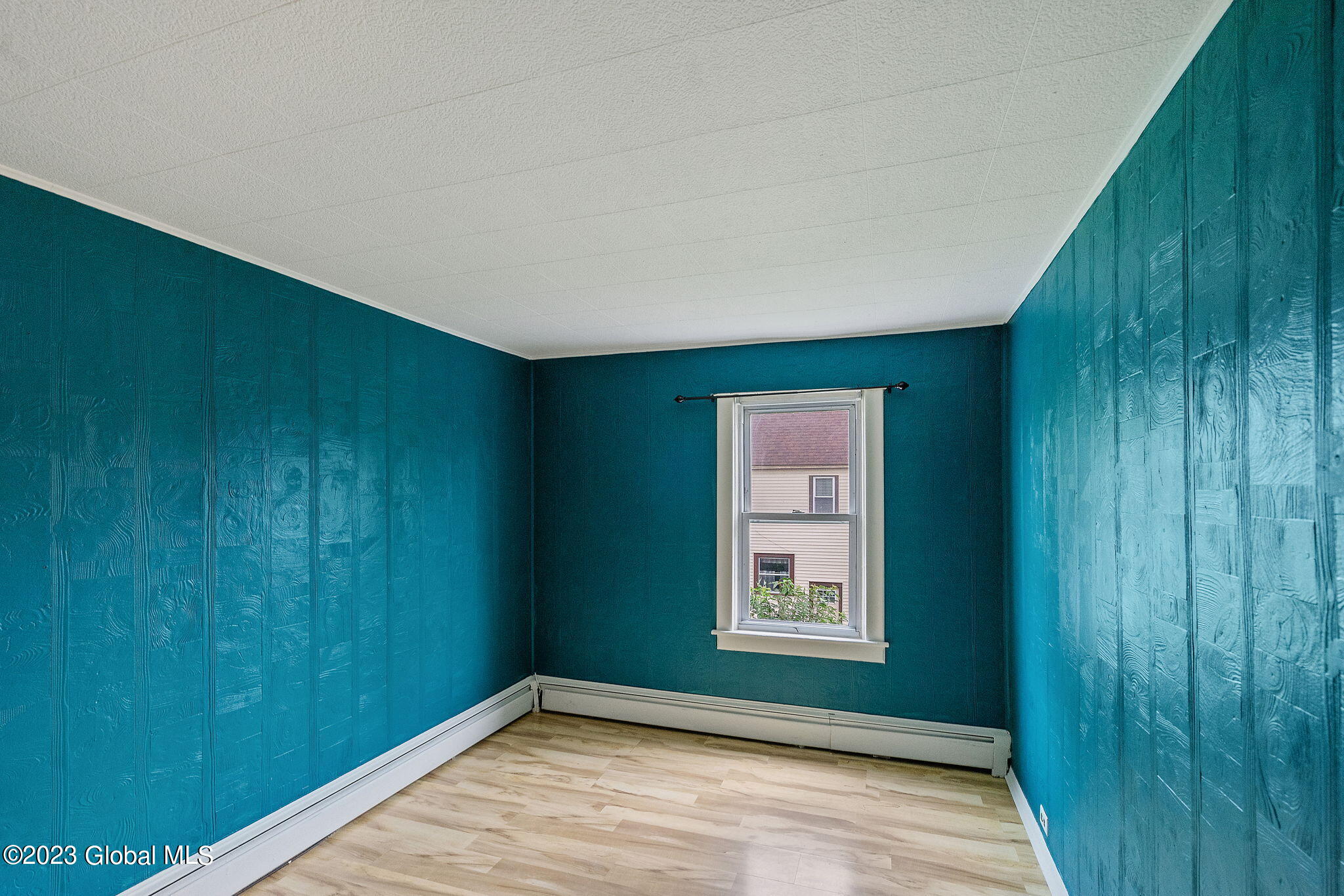 2504 Augustine Avenue