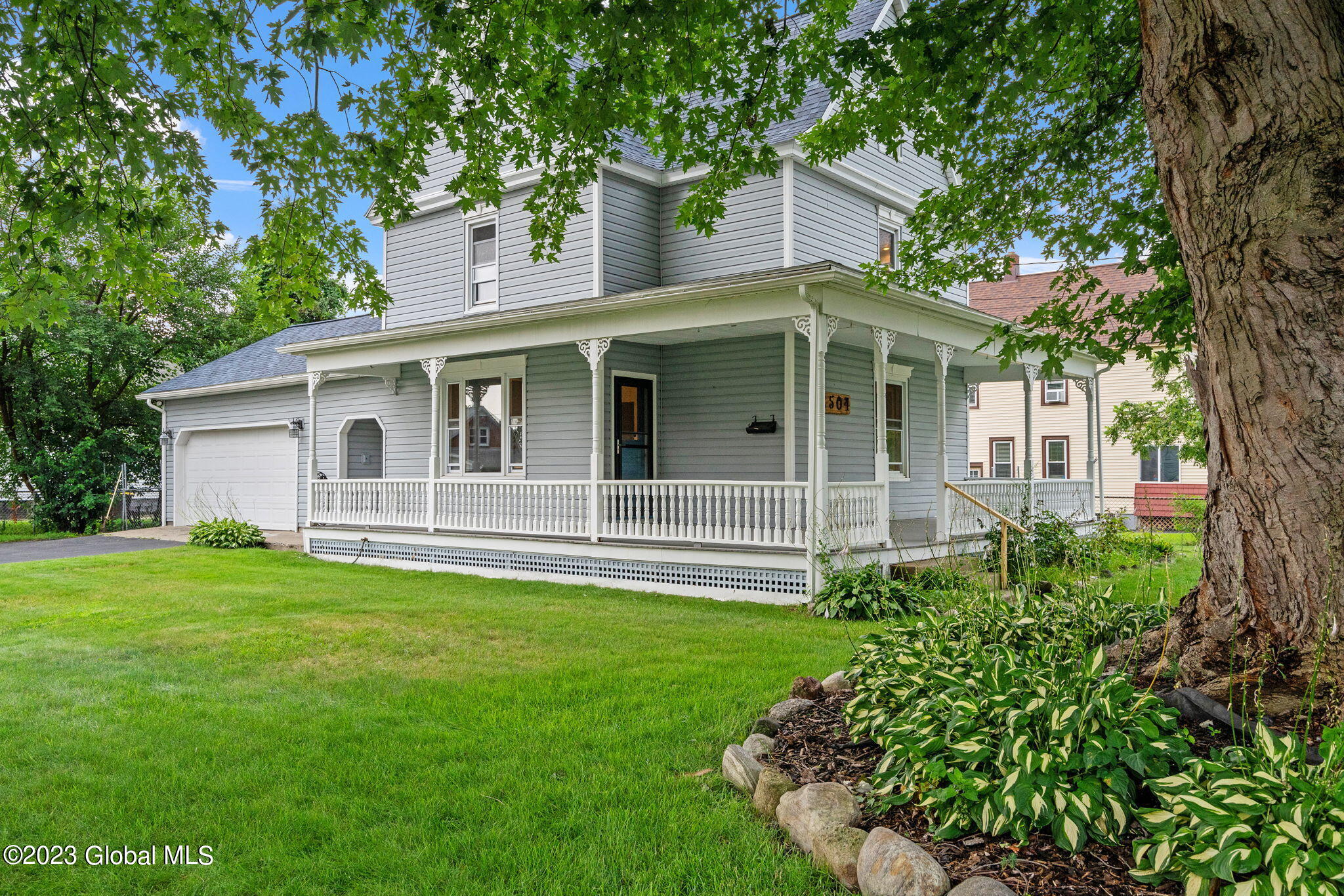 2504 Augustine Avenue