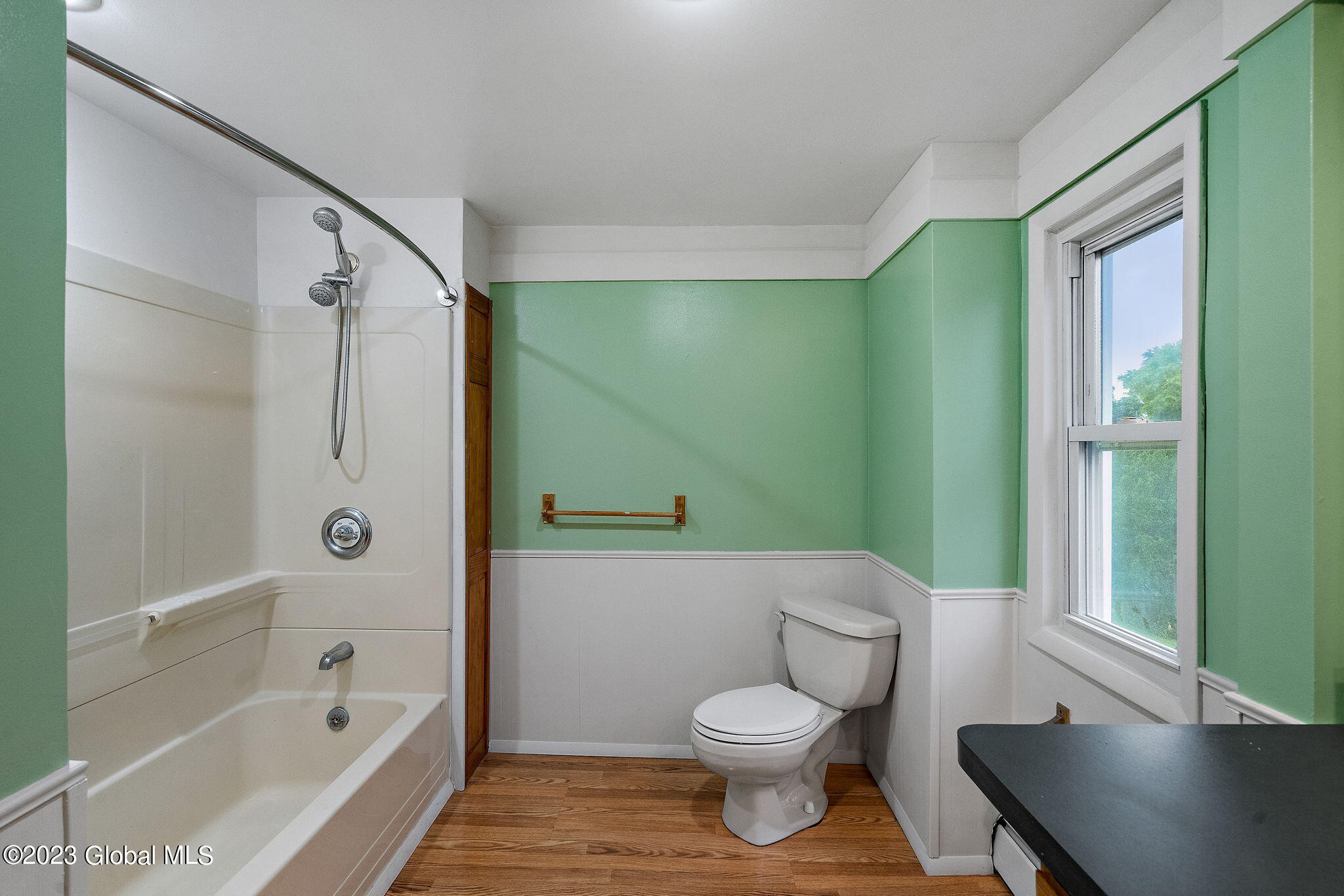 2504 Augustine Avenue