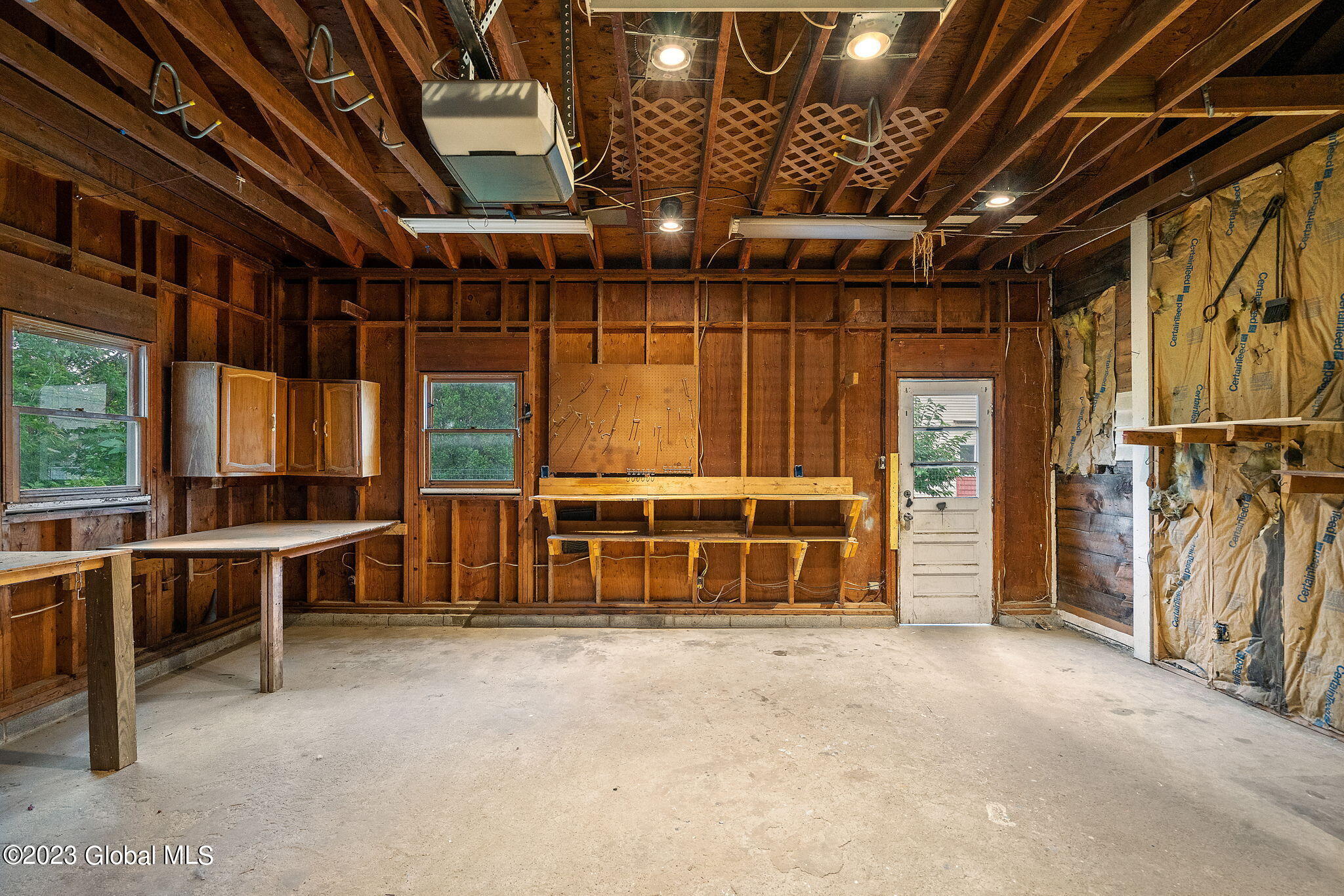 2504 Augustine Avenue