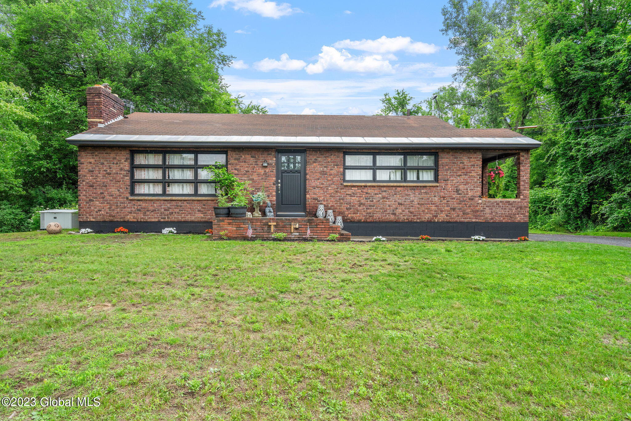 2742 Curry Road