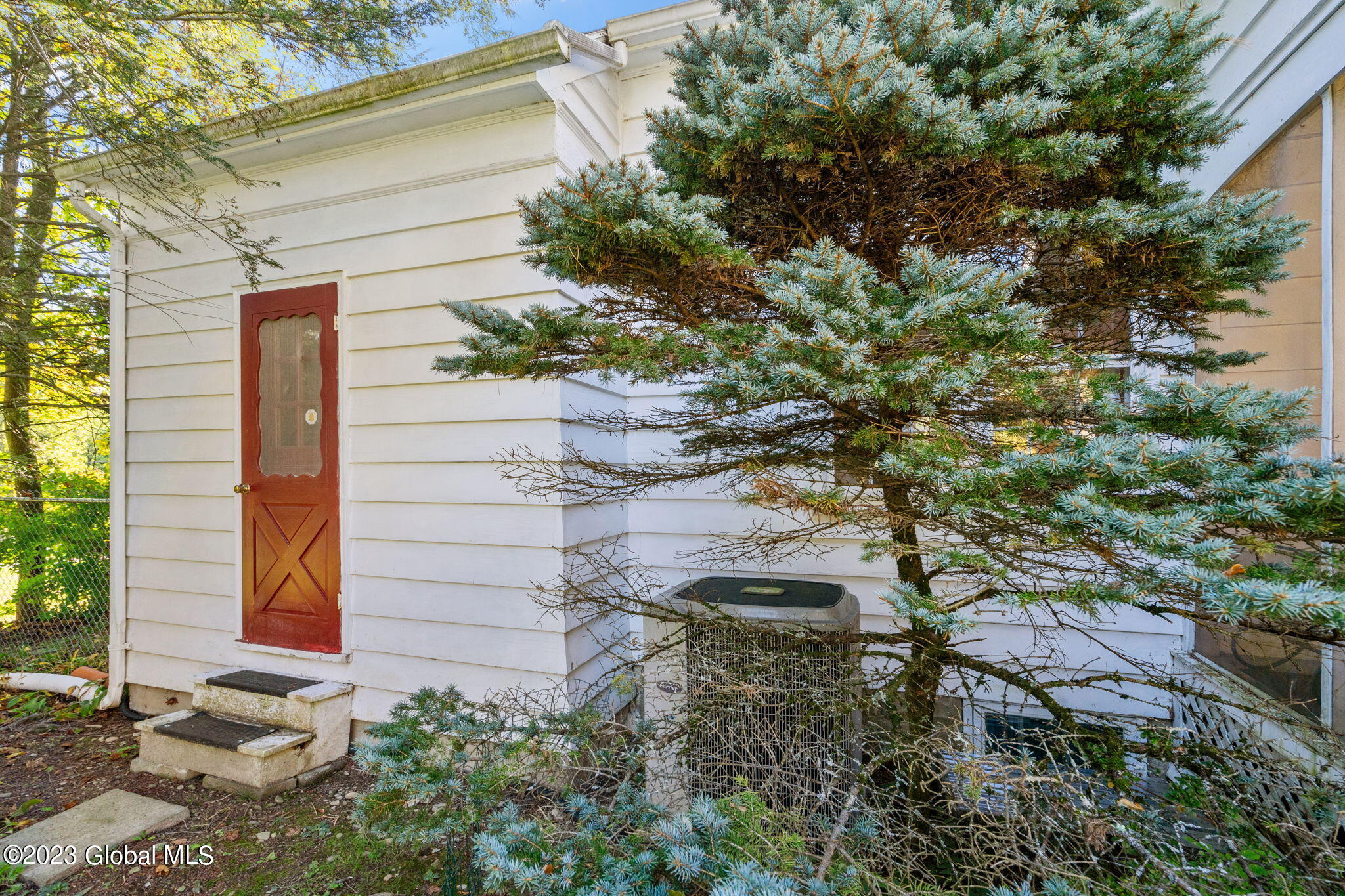2191 New Scotland Road