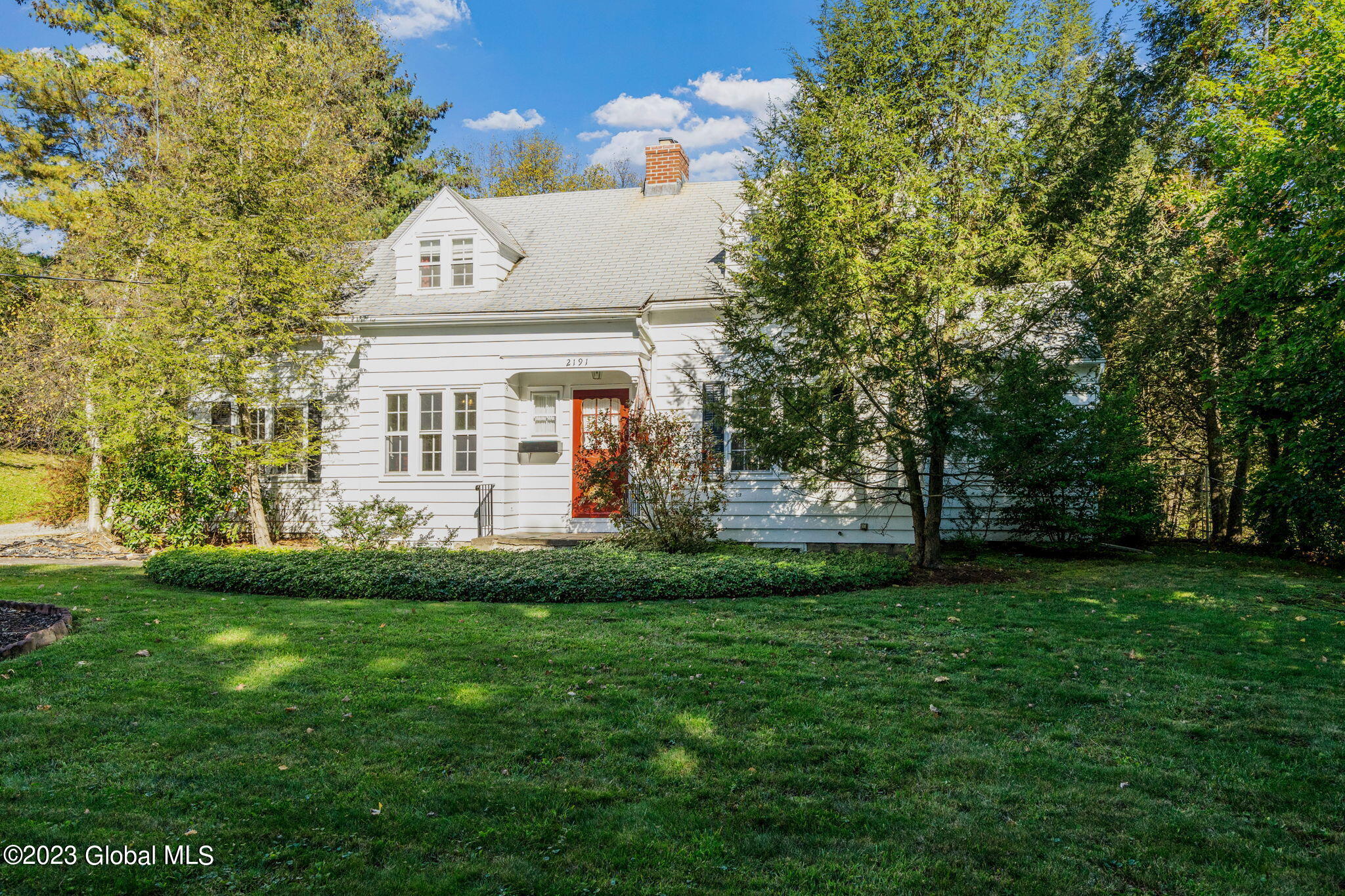 2191 New Scotland Road