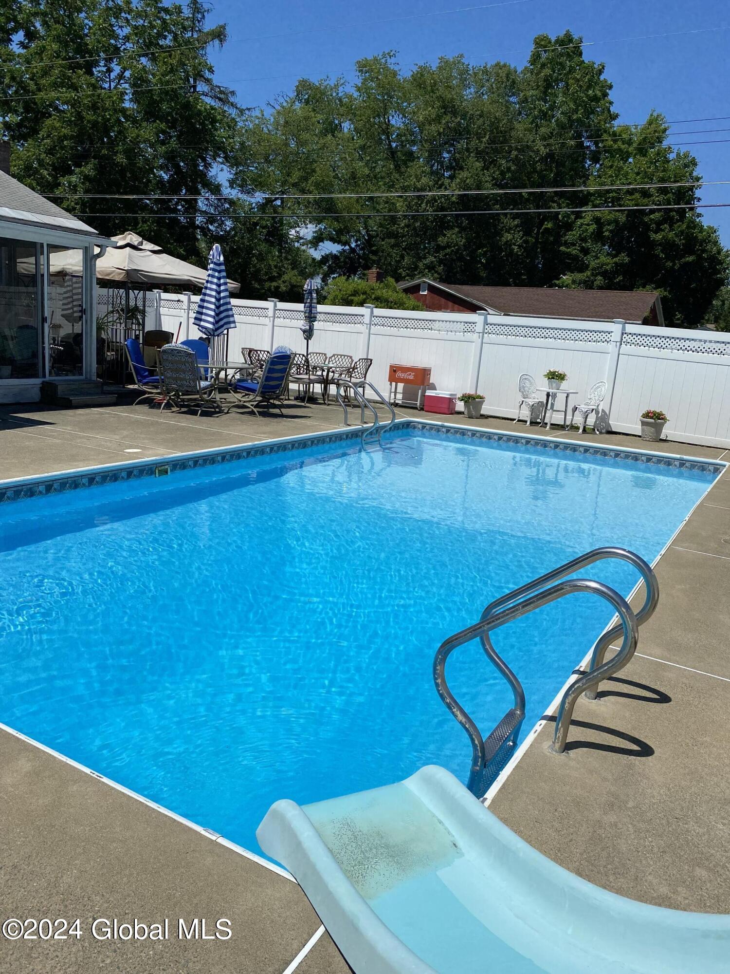 4 Boltwood Ave Avenue, Castleton-on-Hudson