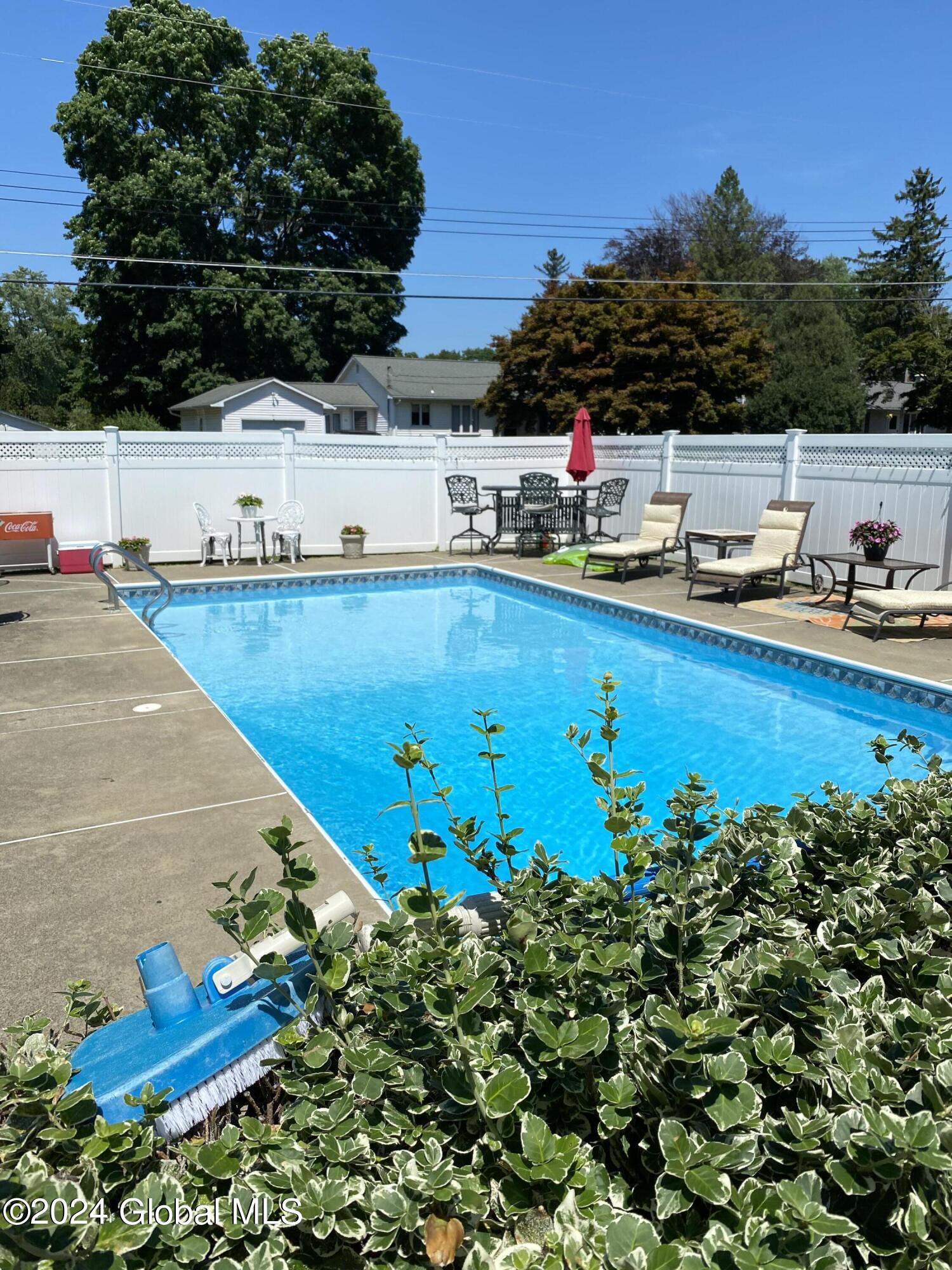 4 Boltwood Ave Avenue, Castleton-on-Hudson