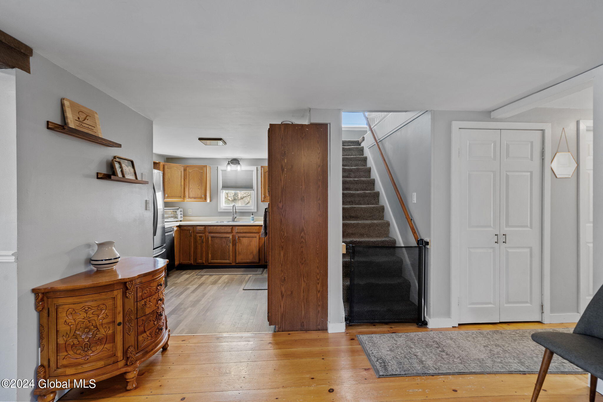 832 Woodstock Road