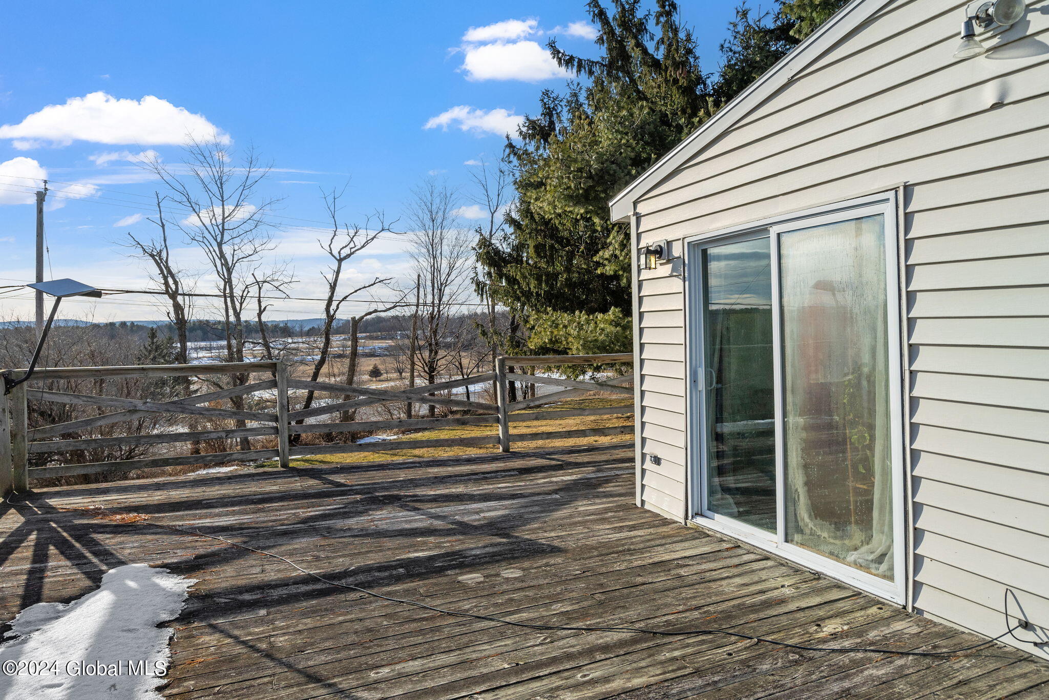 832 Woodstock Road