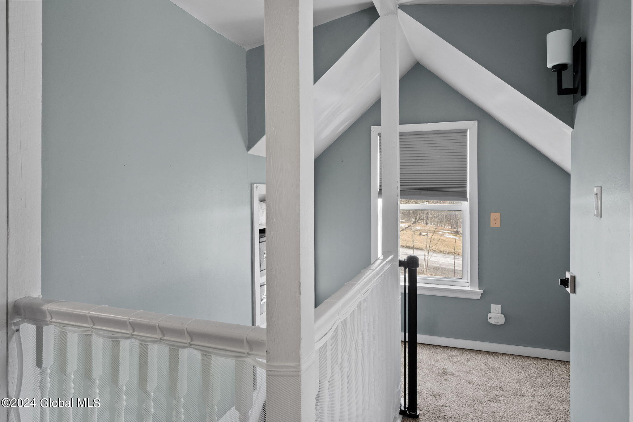 832 Woodstock Road