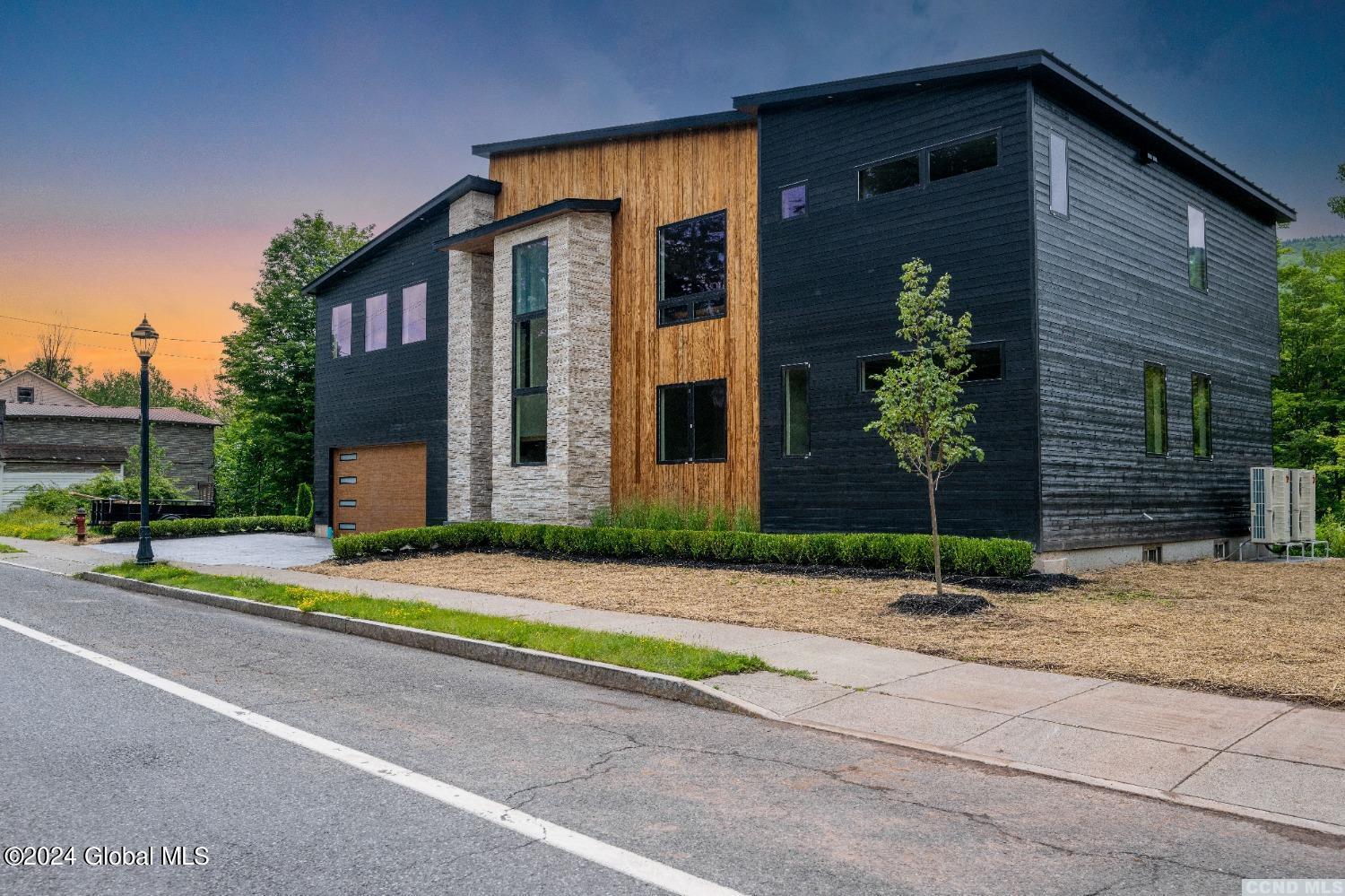 7759 Main Street