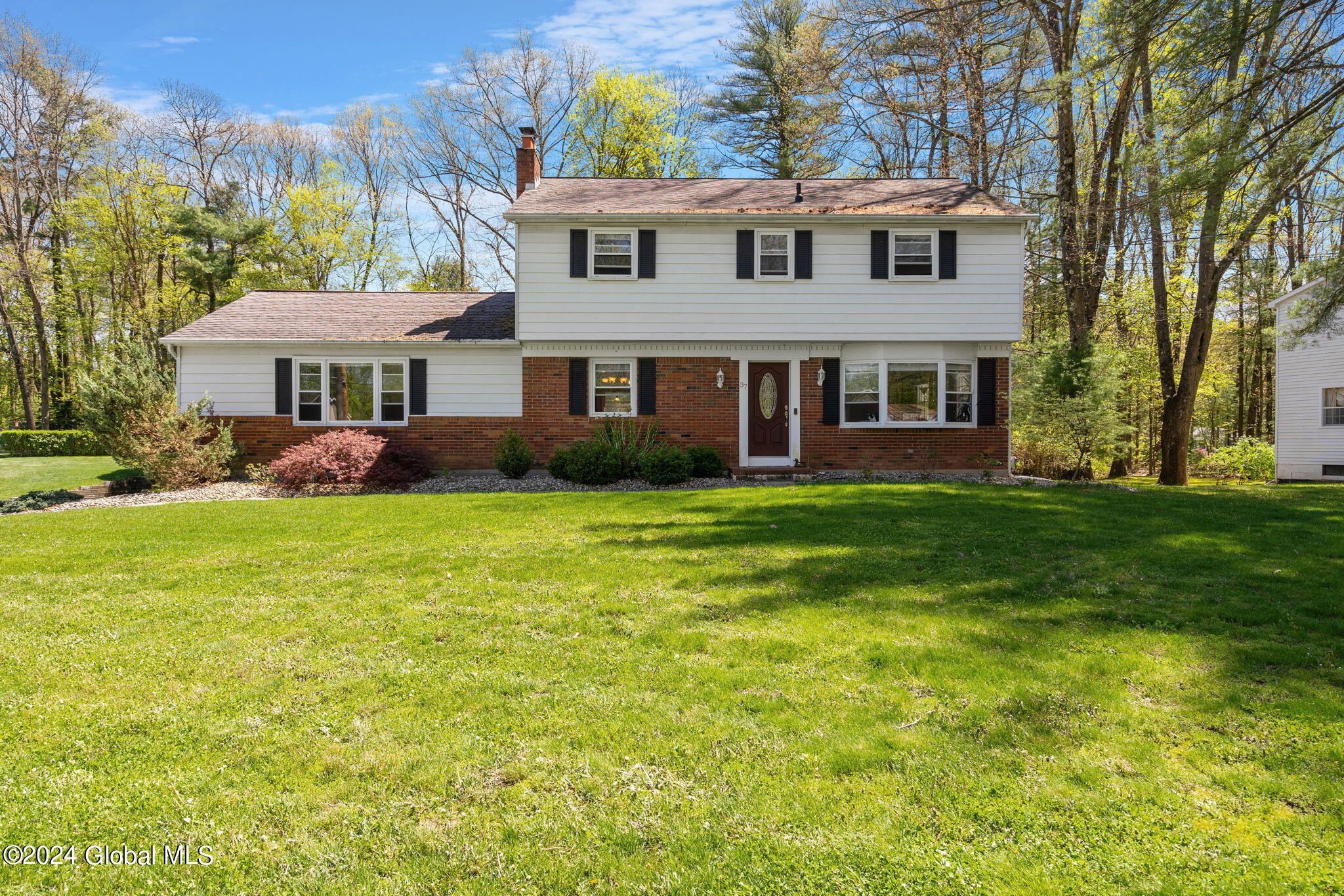37 Valencia Lane