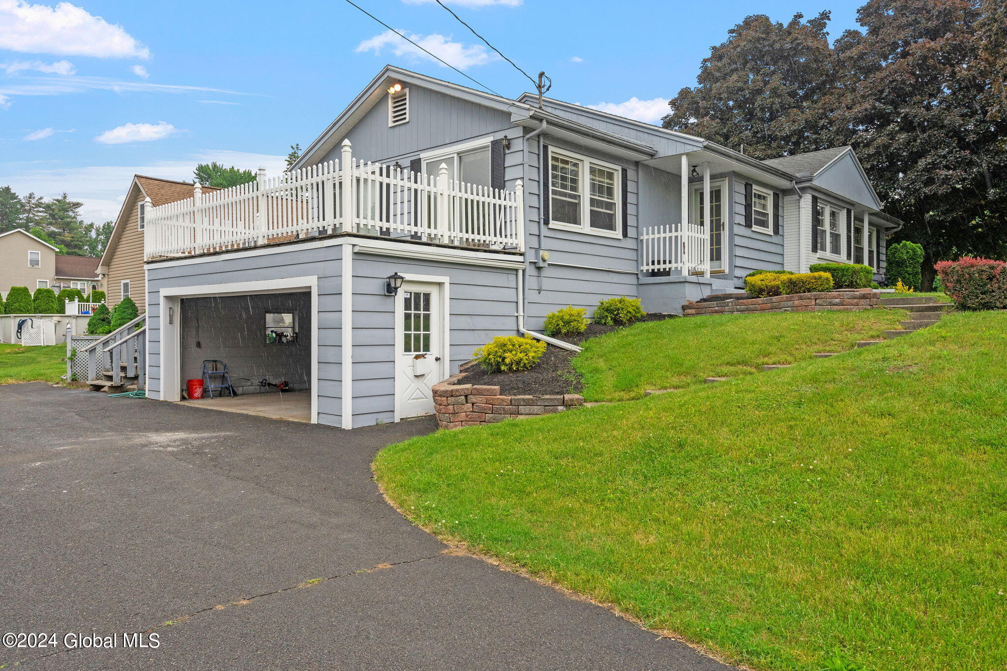 1 Southern Drive