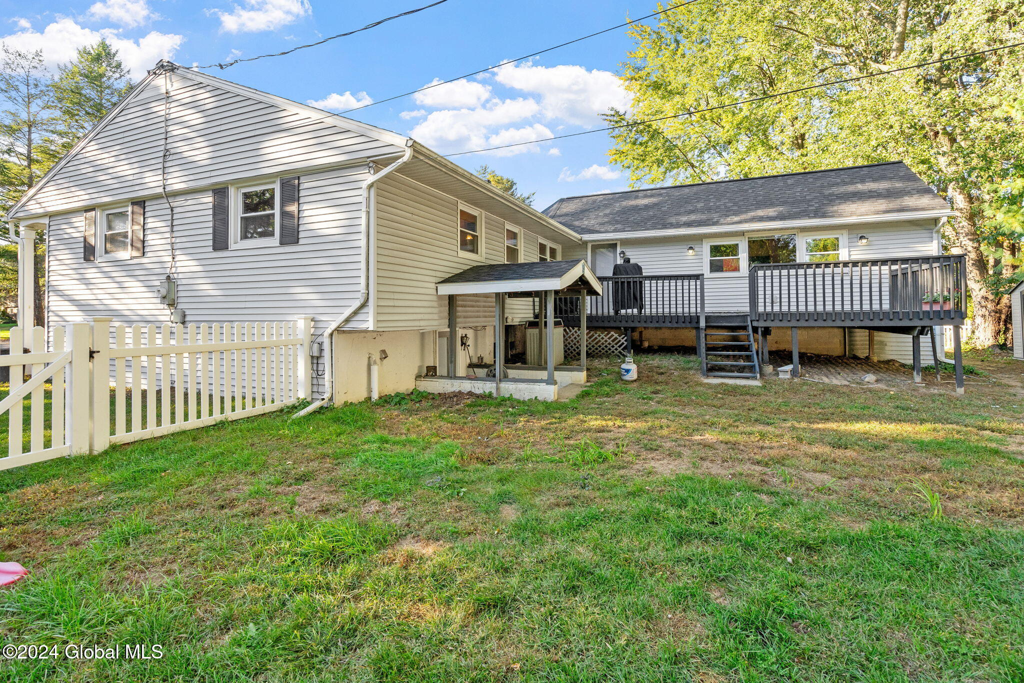 5 Comely Lane
