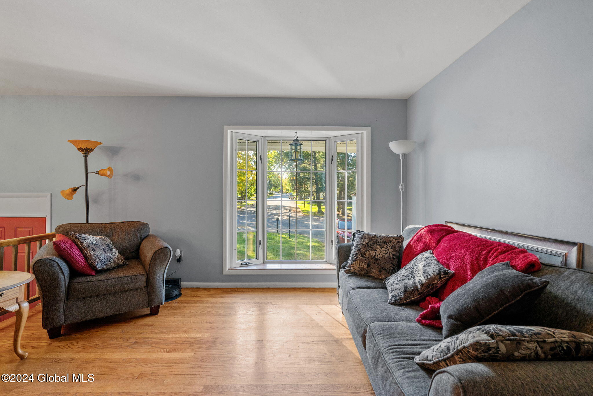 5 Comely Lane