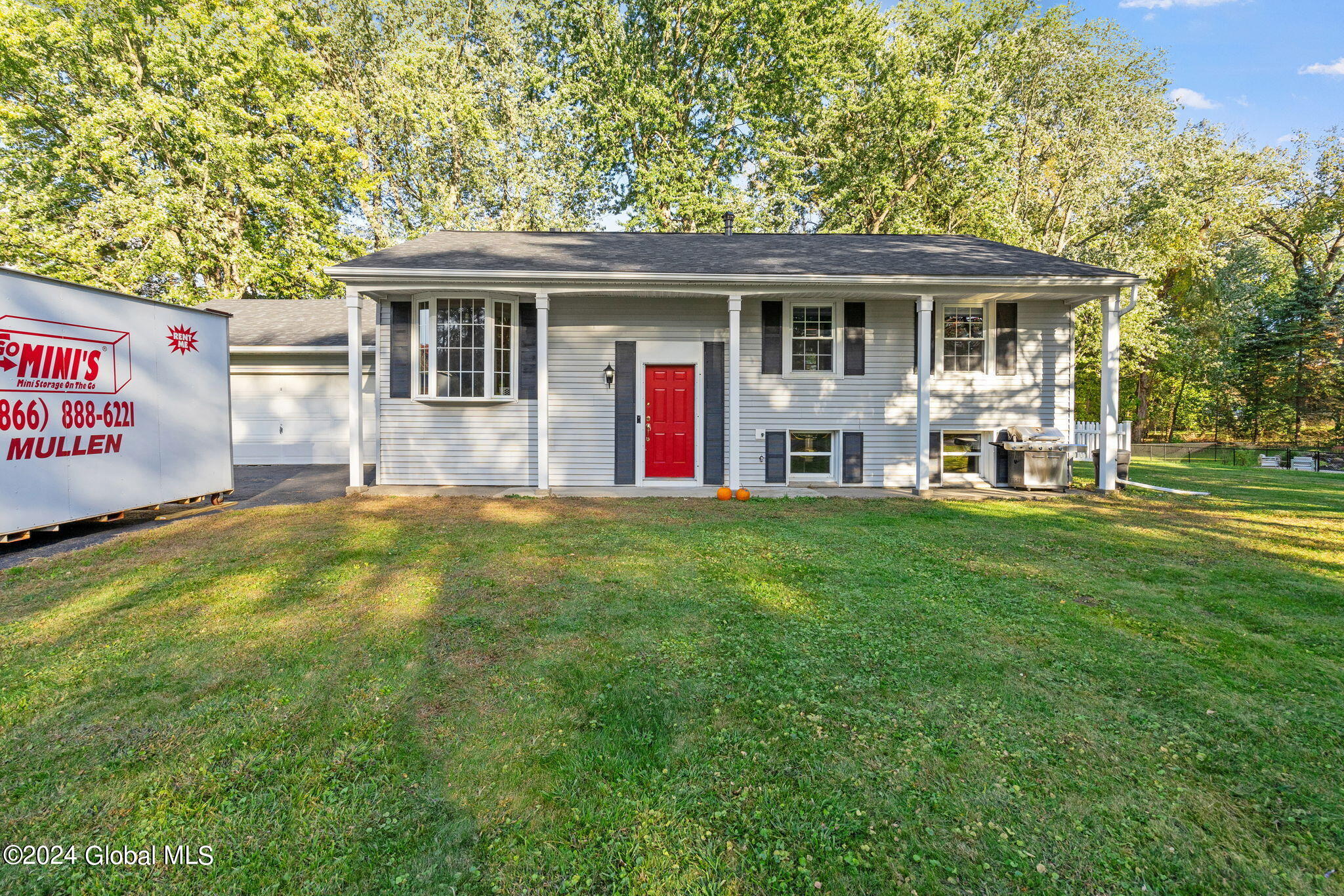 5 Comely Lane