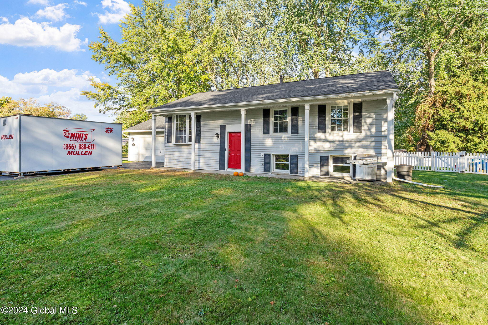 5 Comely Lane