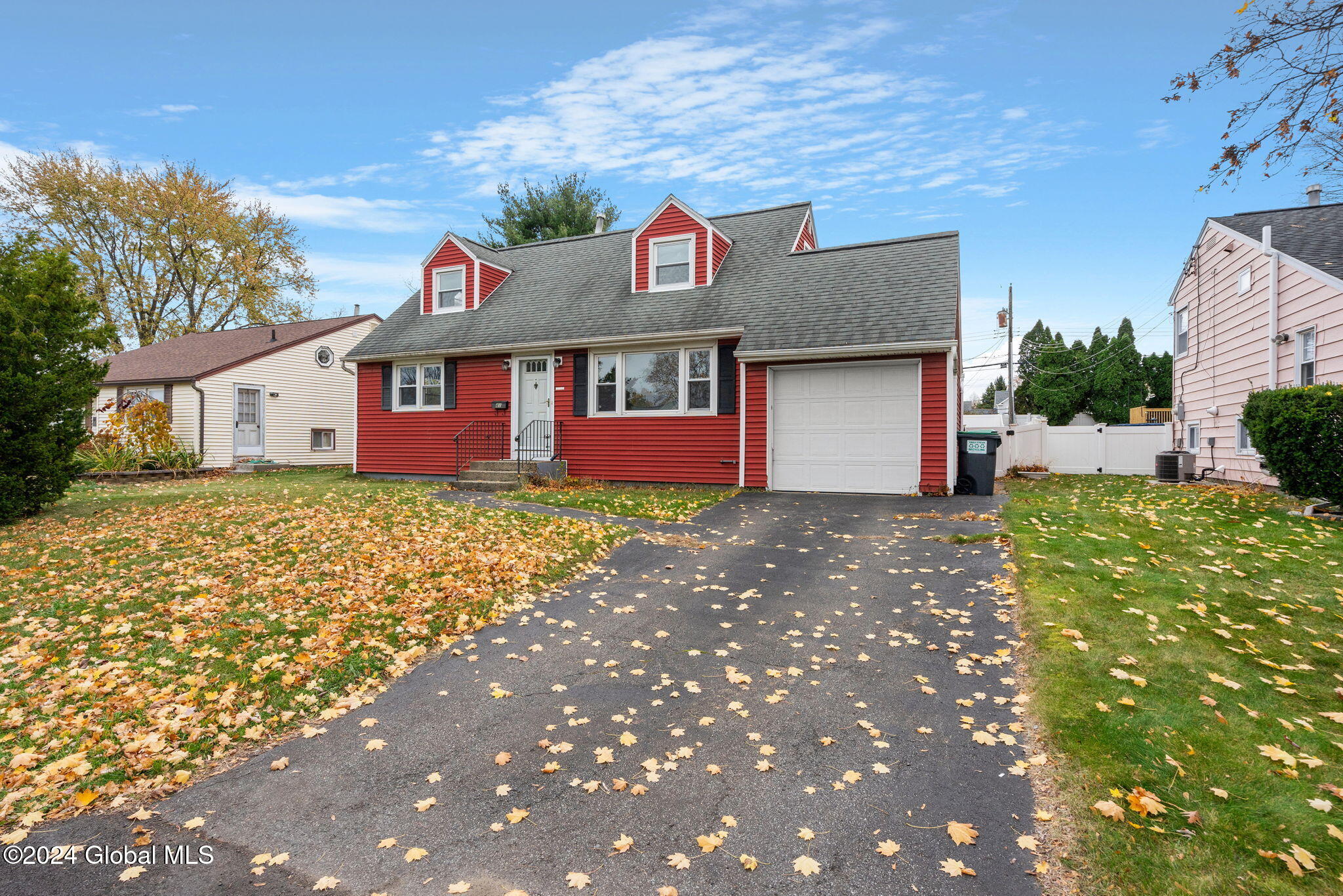 41 Perry Avenue