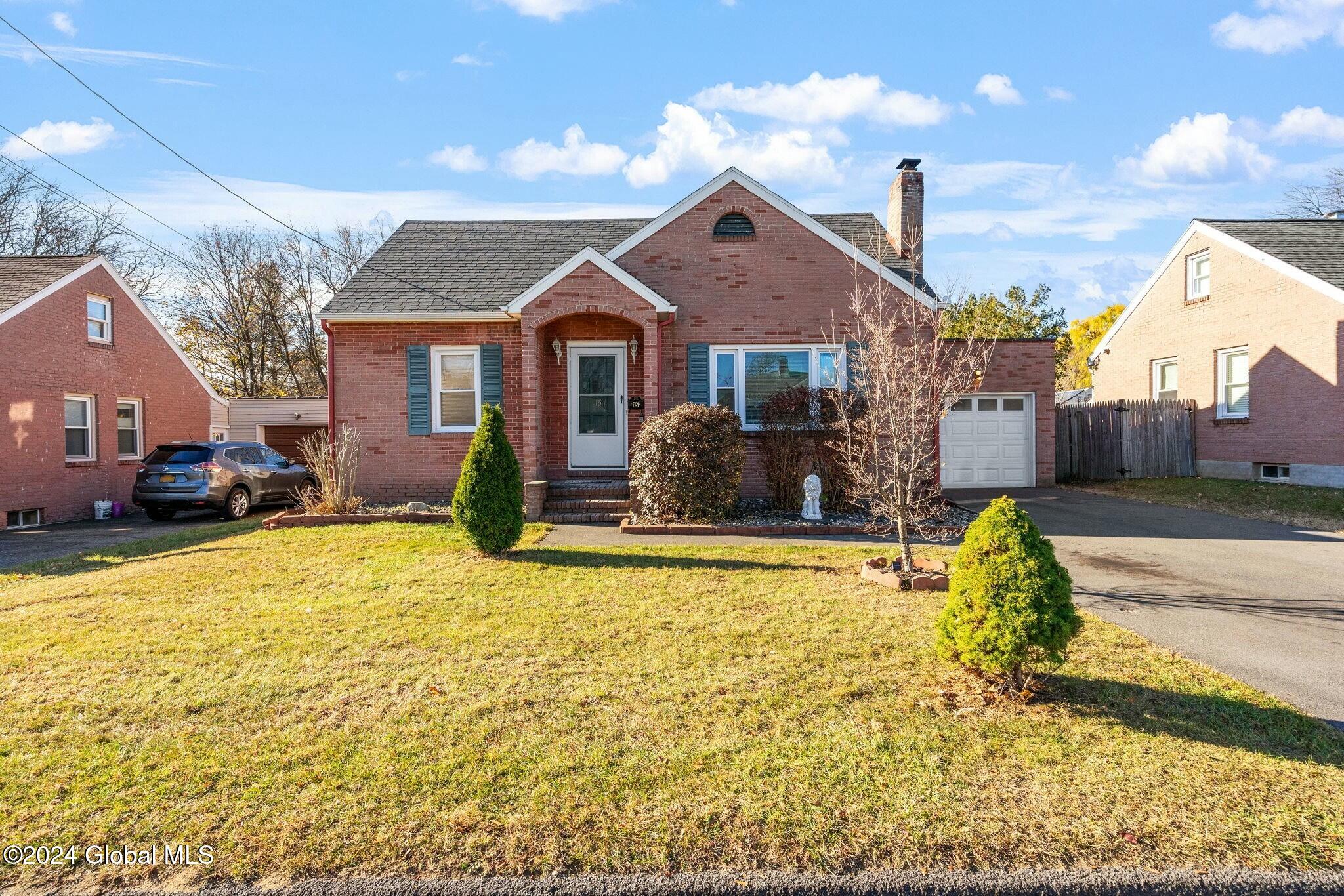 15 Birch Tree Road
