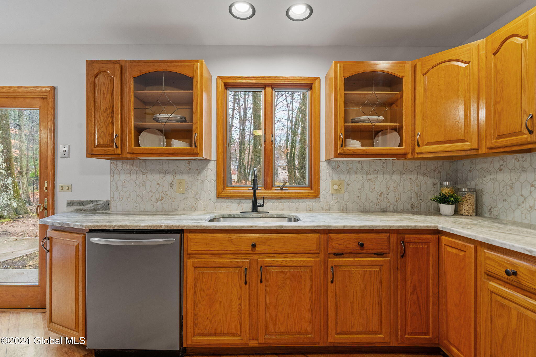 34 Beechwood Drive