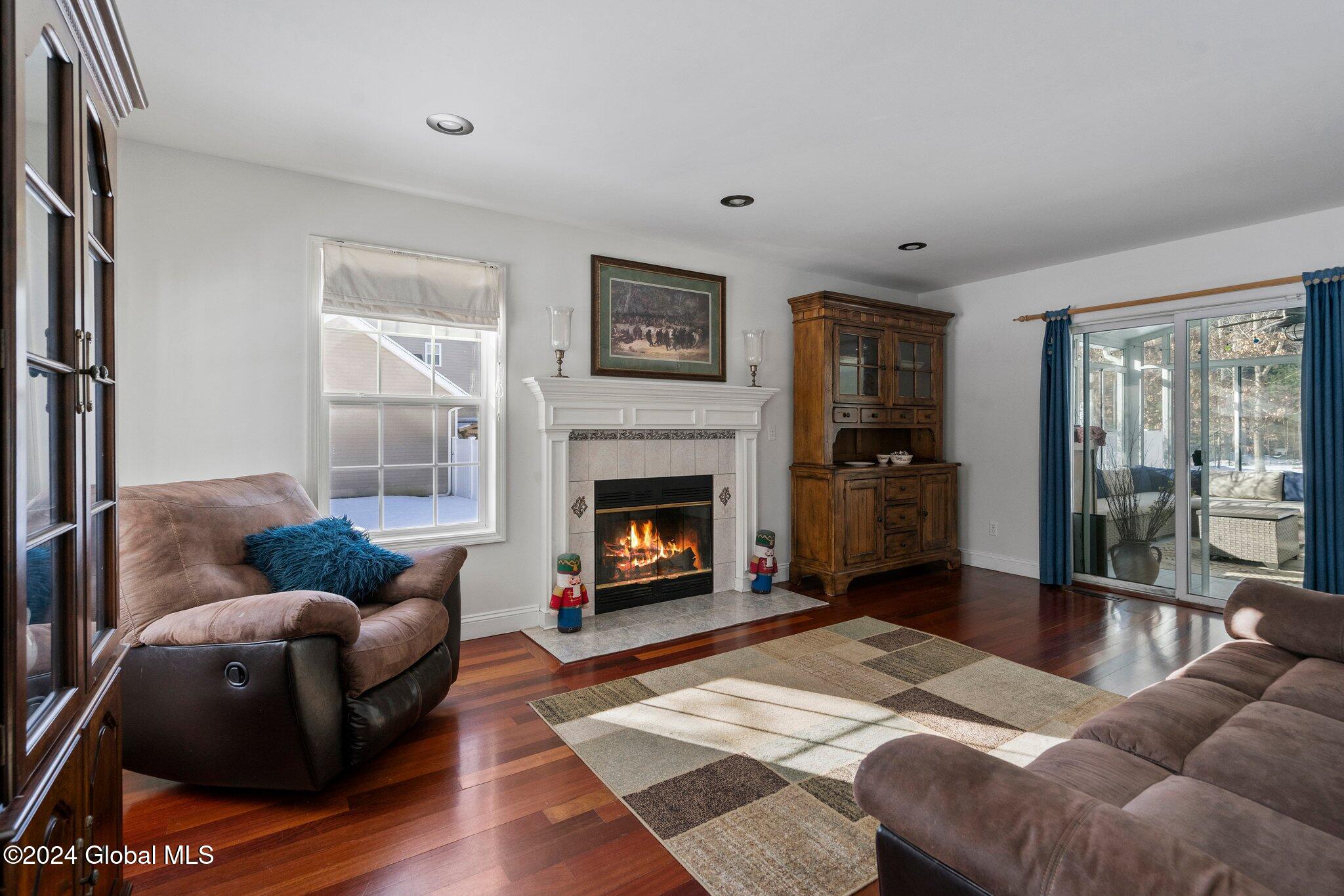 109 Farr Lane