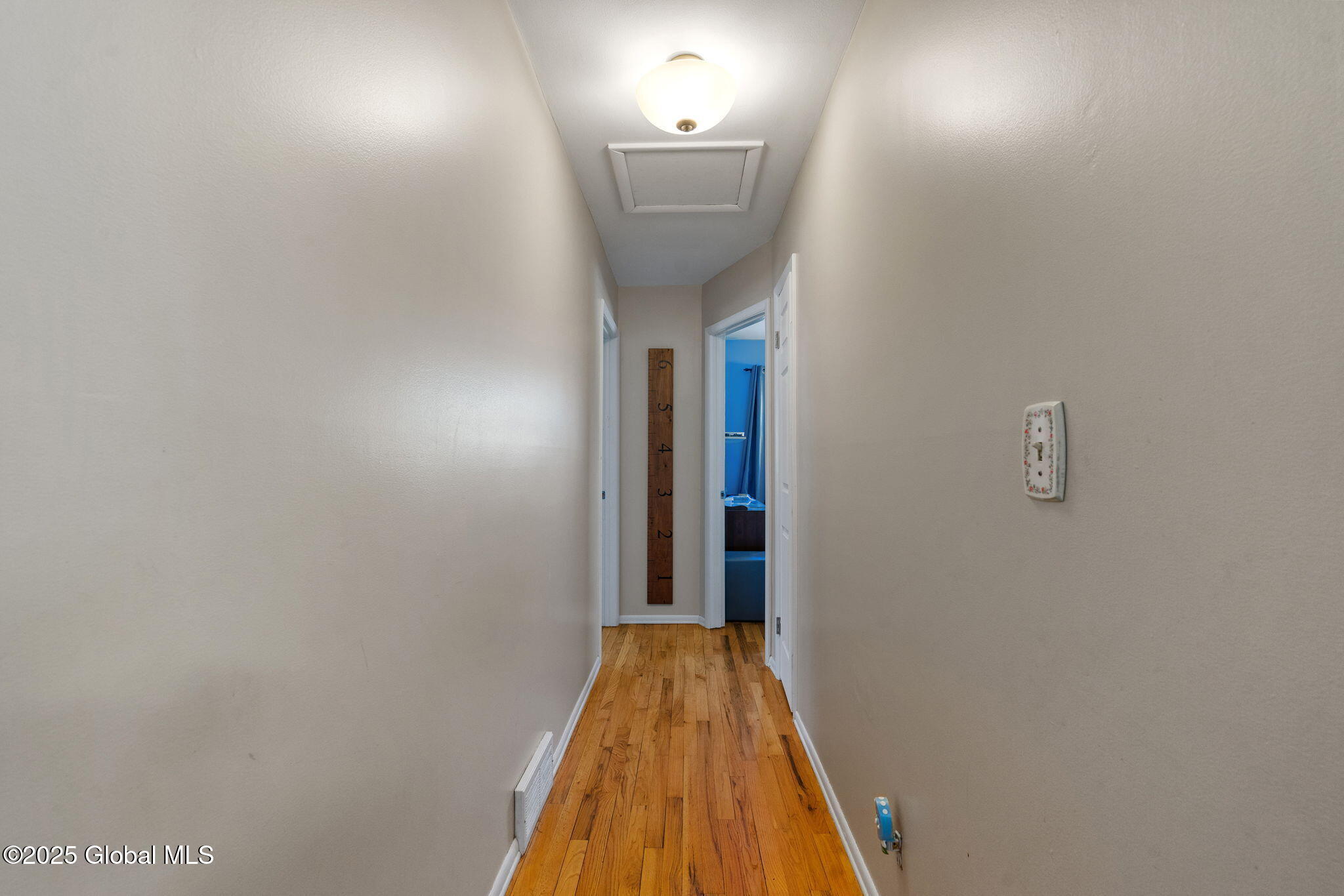 46 Cranbury Court