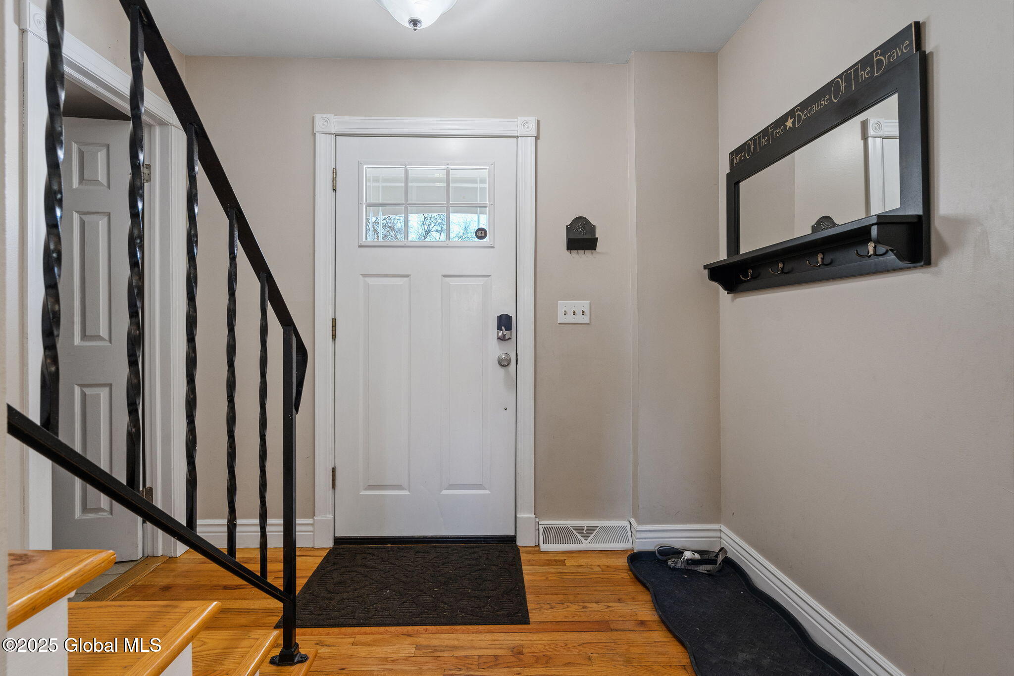46 Cranbury Court
