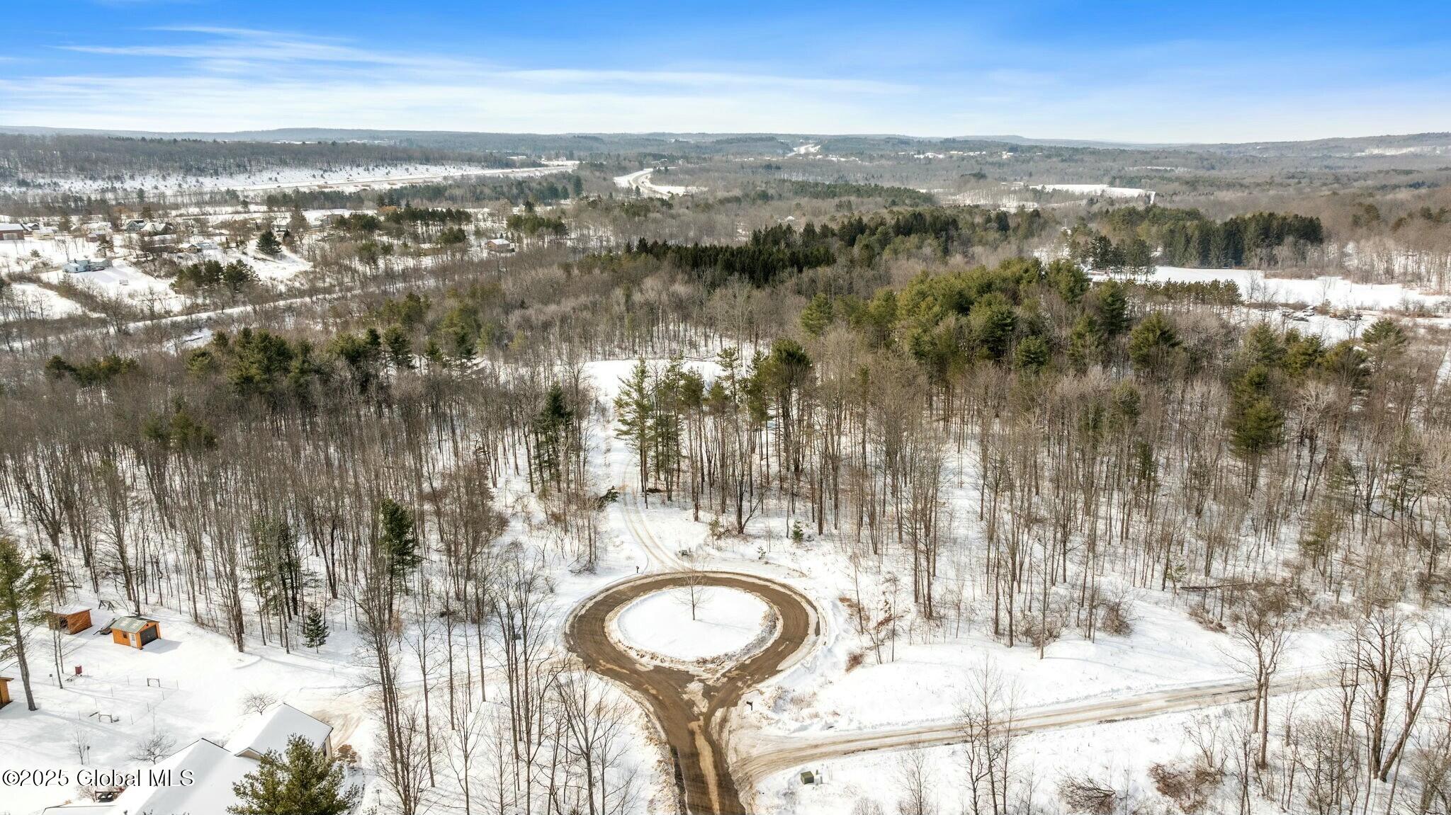 272 Woodstone Circle