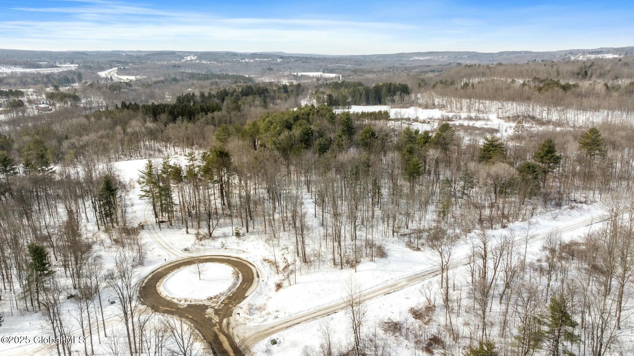 272 Woodstone Circle