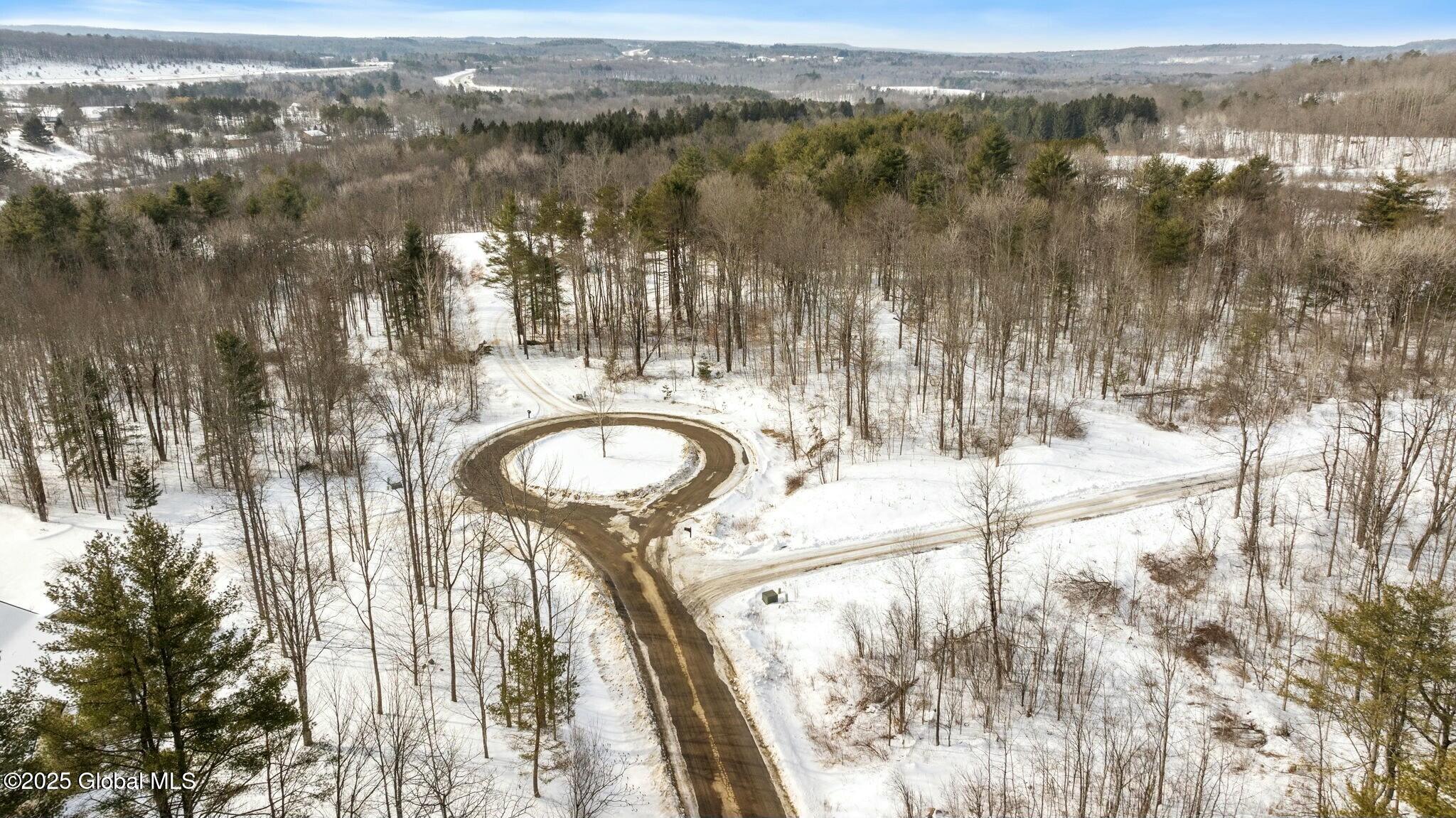 272 Woodstone Circle