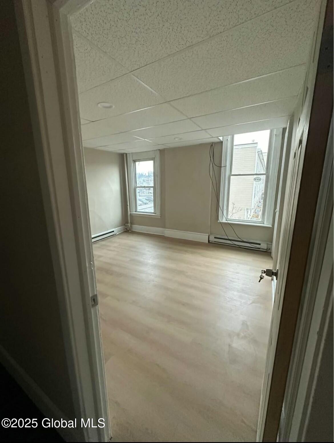 1023 Barrett Street, 2R