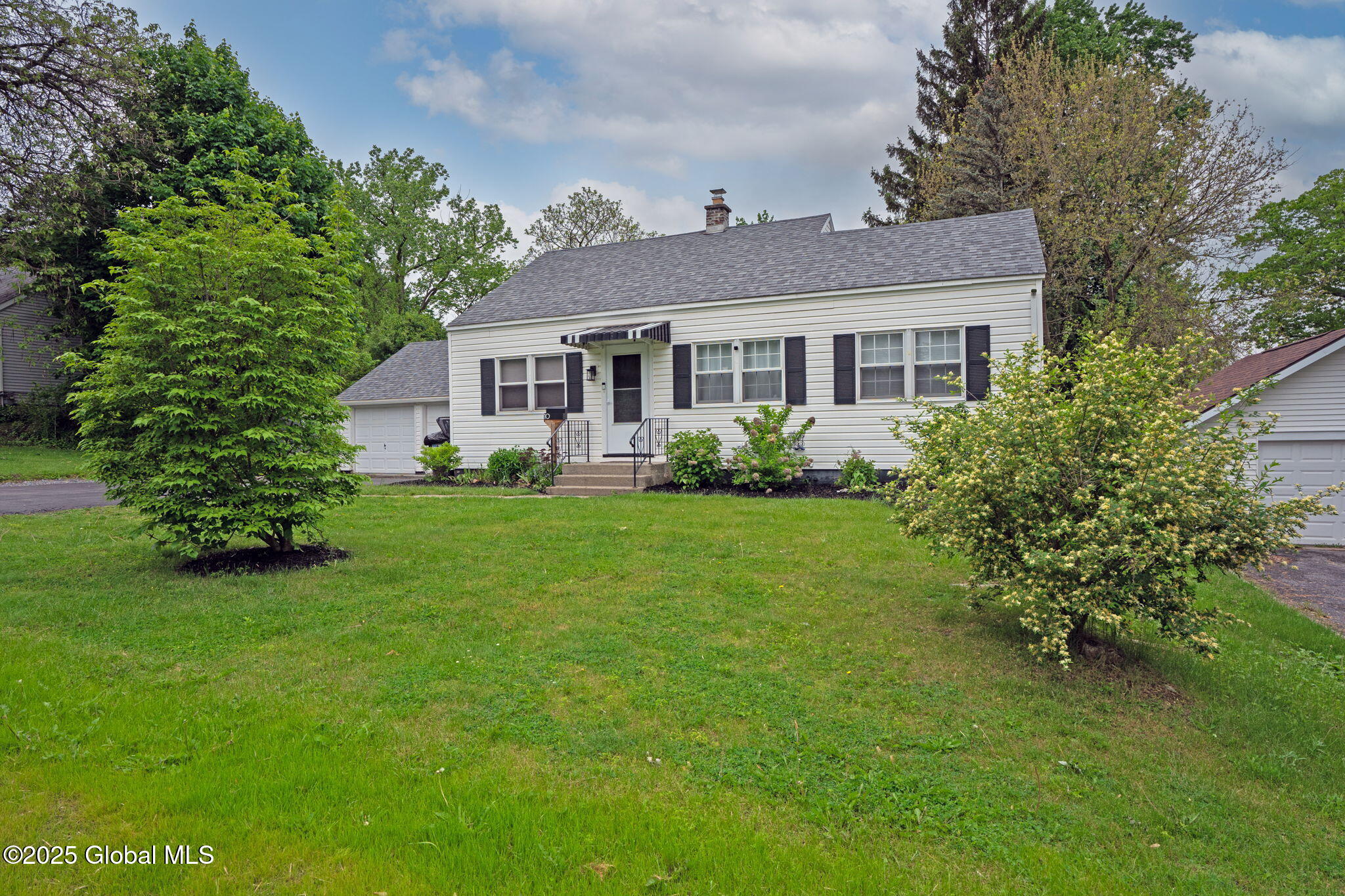 10 Virginia Boulevard