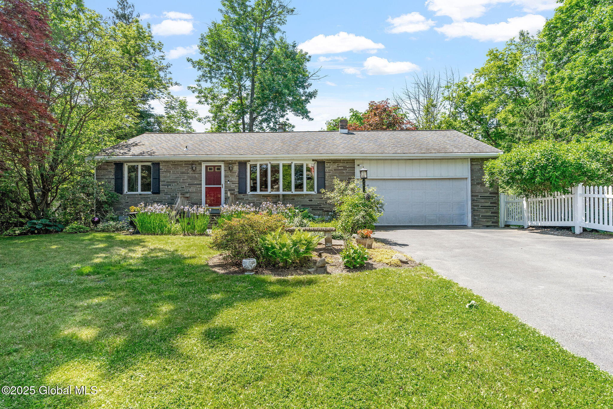 1100 Niskayuna Road