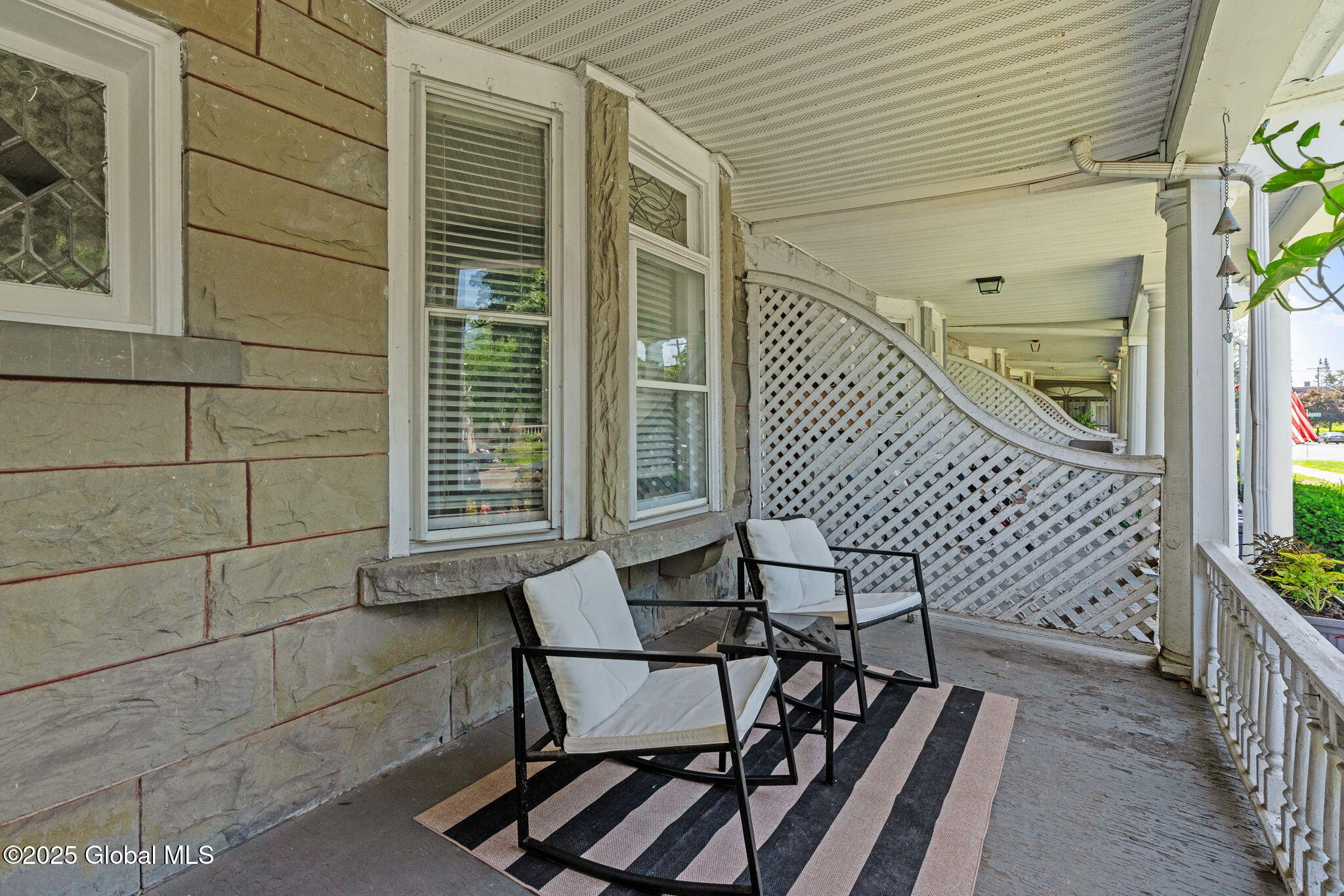 338 Manning Boulevard