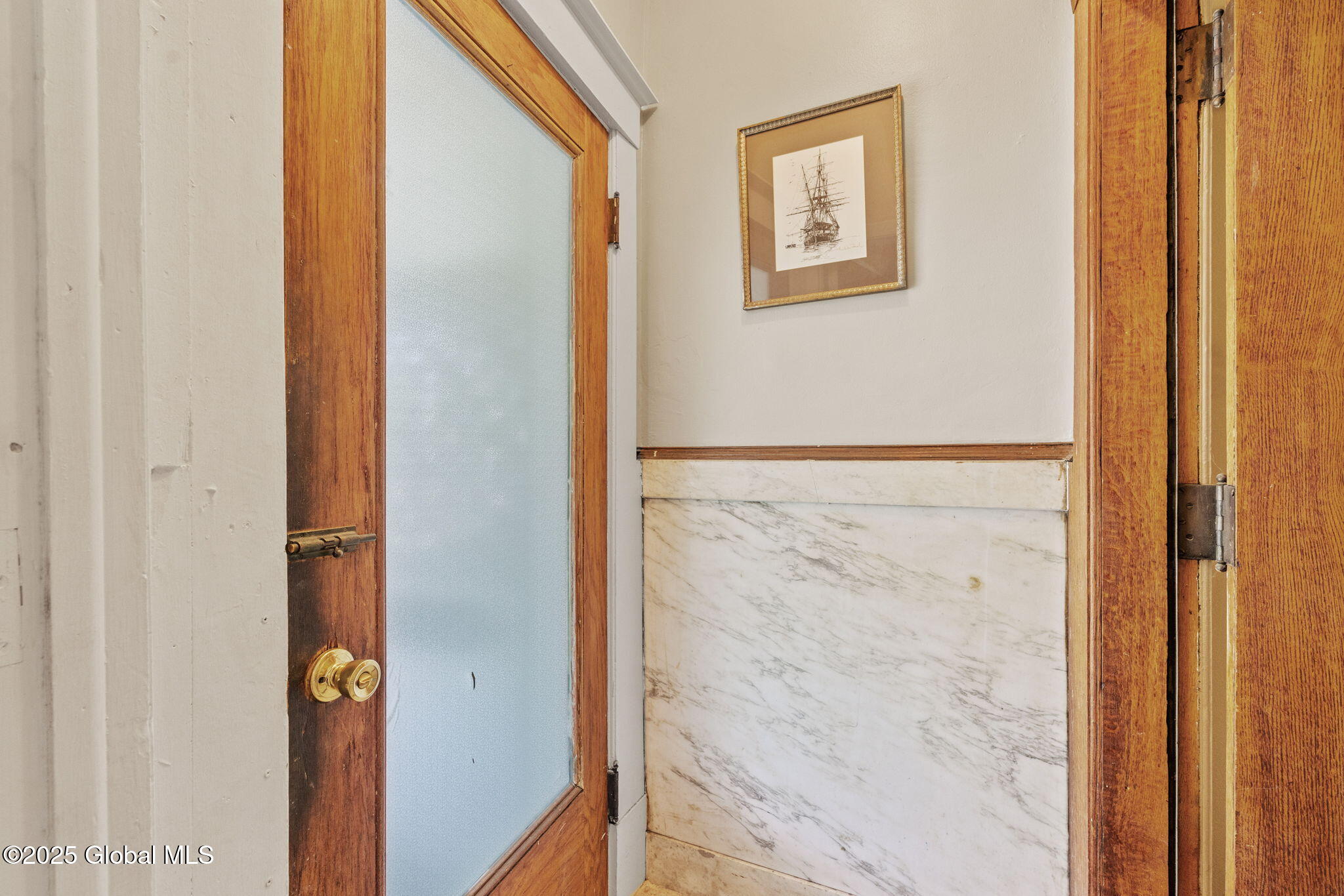 338 Manning Boulevard