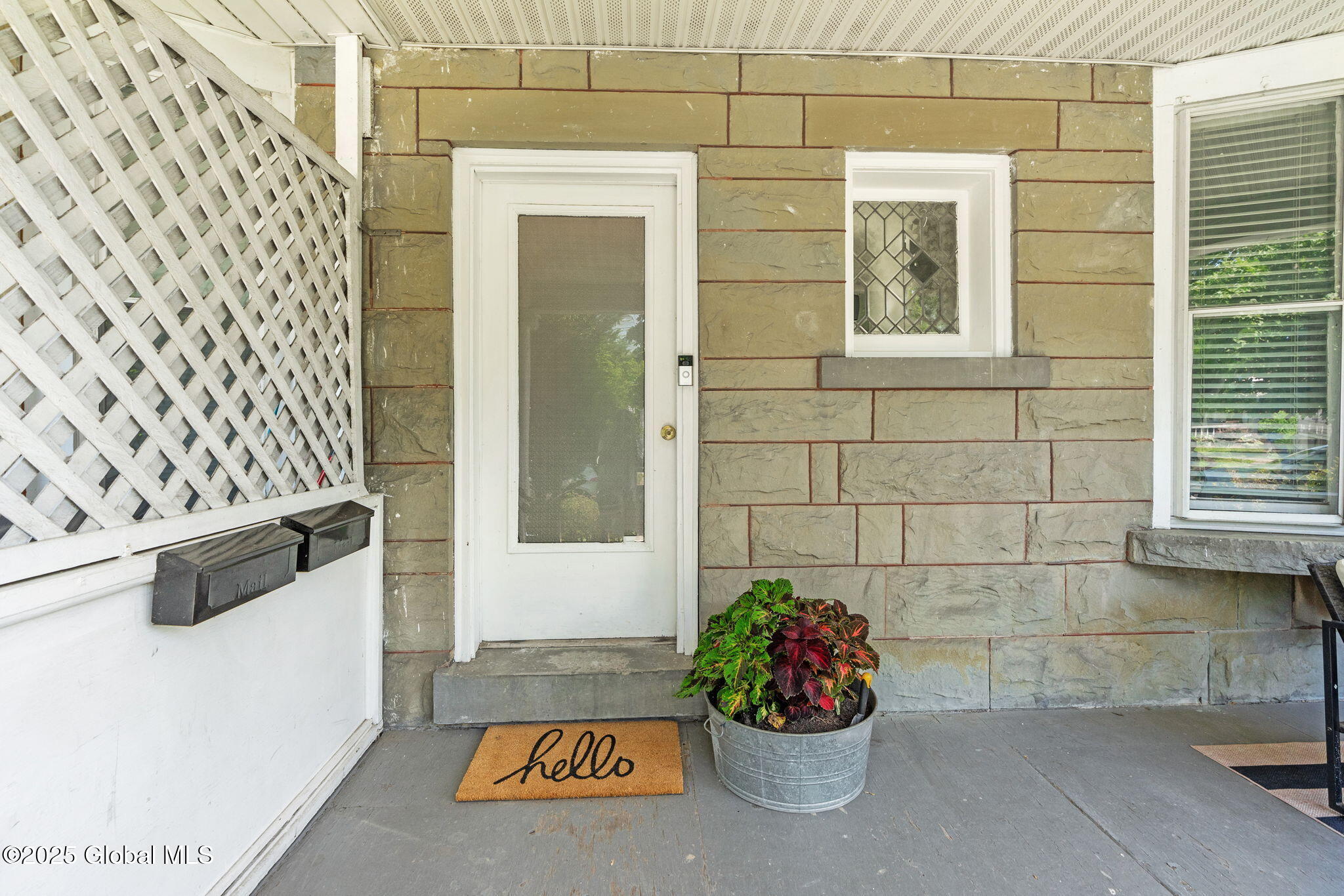 338 Manning Boulevard
