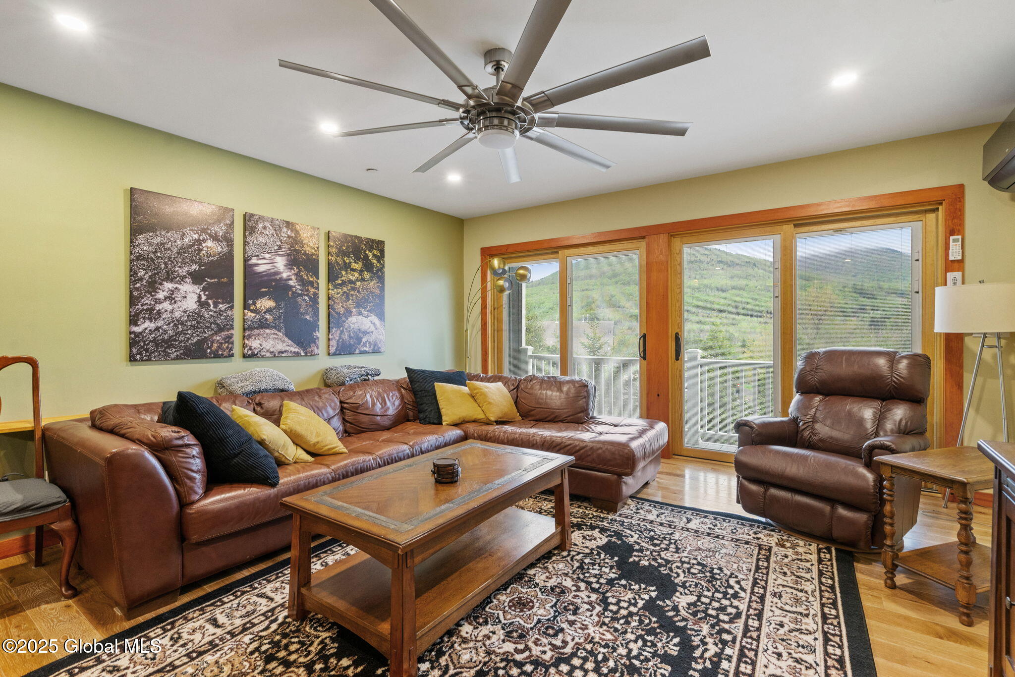 35 Scribner Hollow Road, # E3
