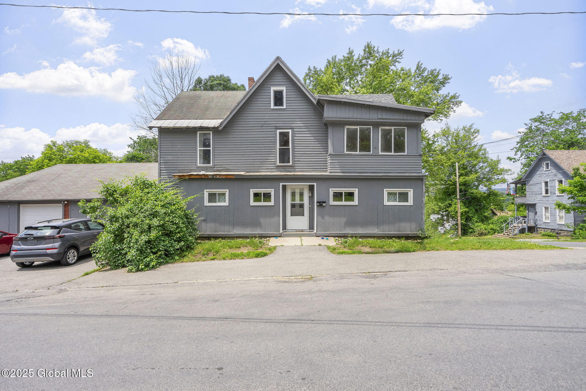 16 Steele Avenue
