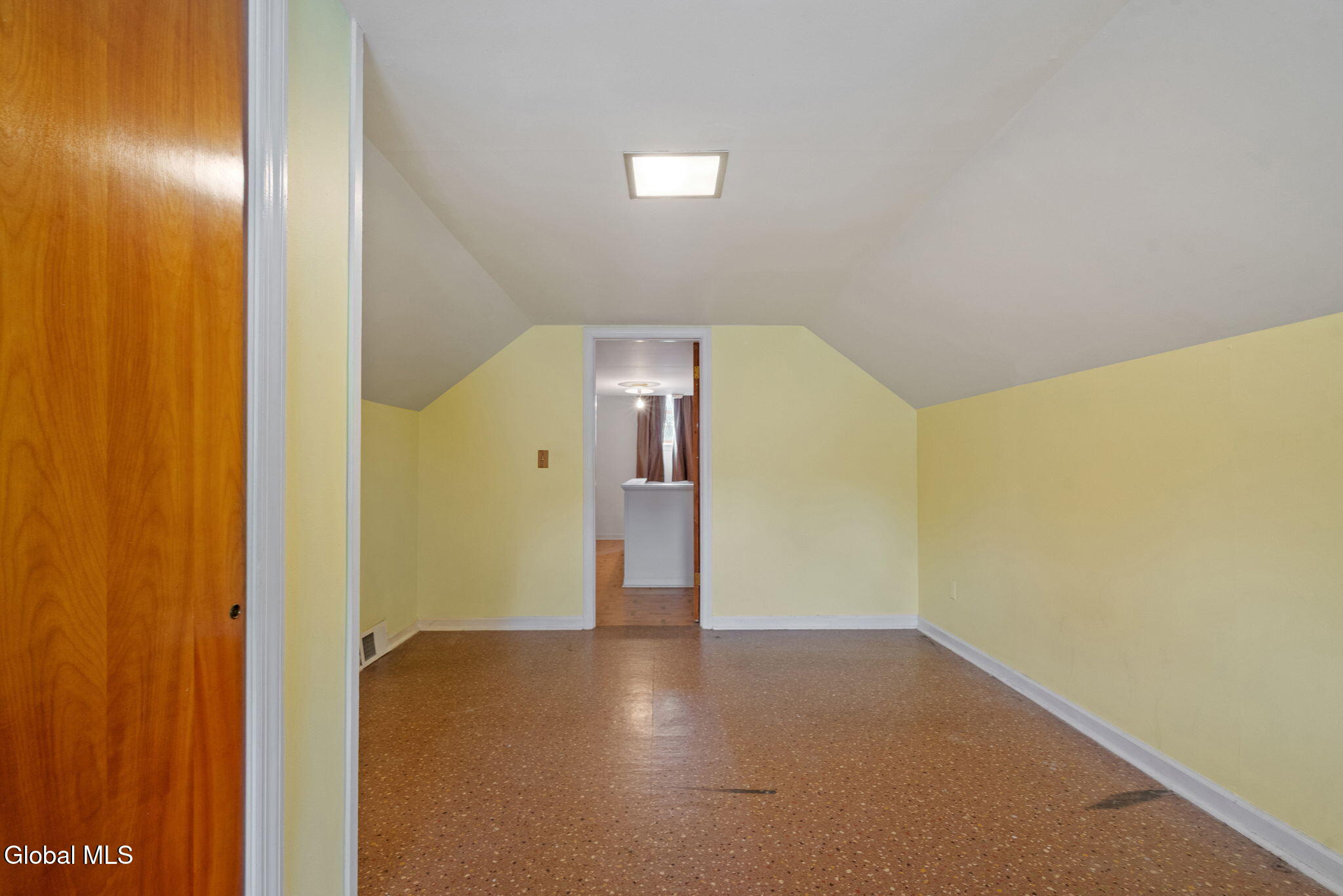 1020 John Alden Lane