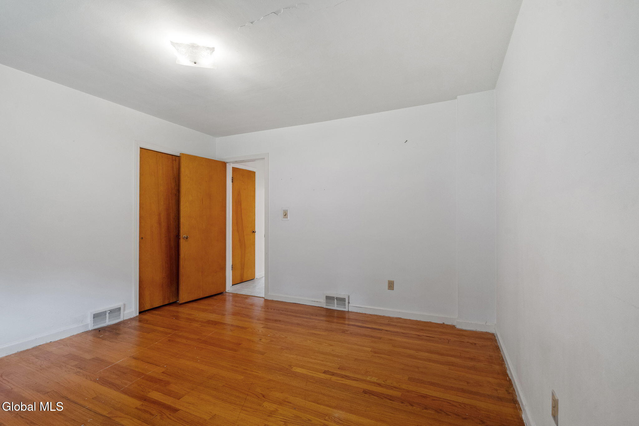 1020 John Alden Lane