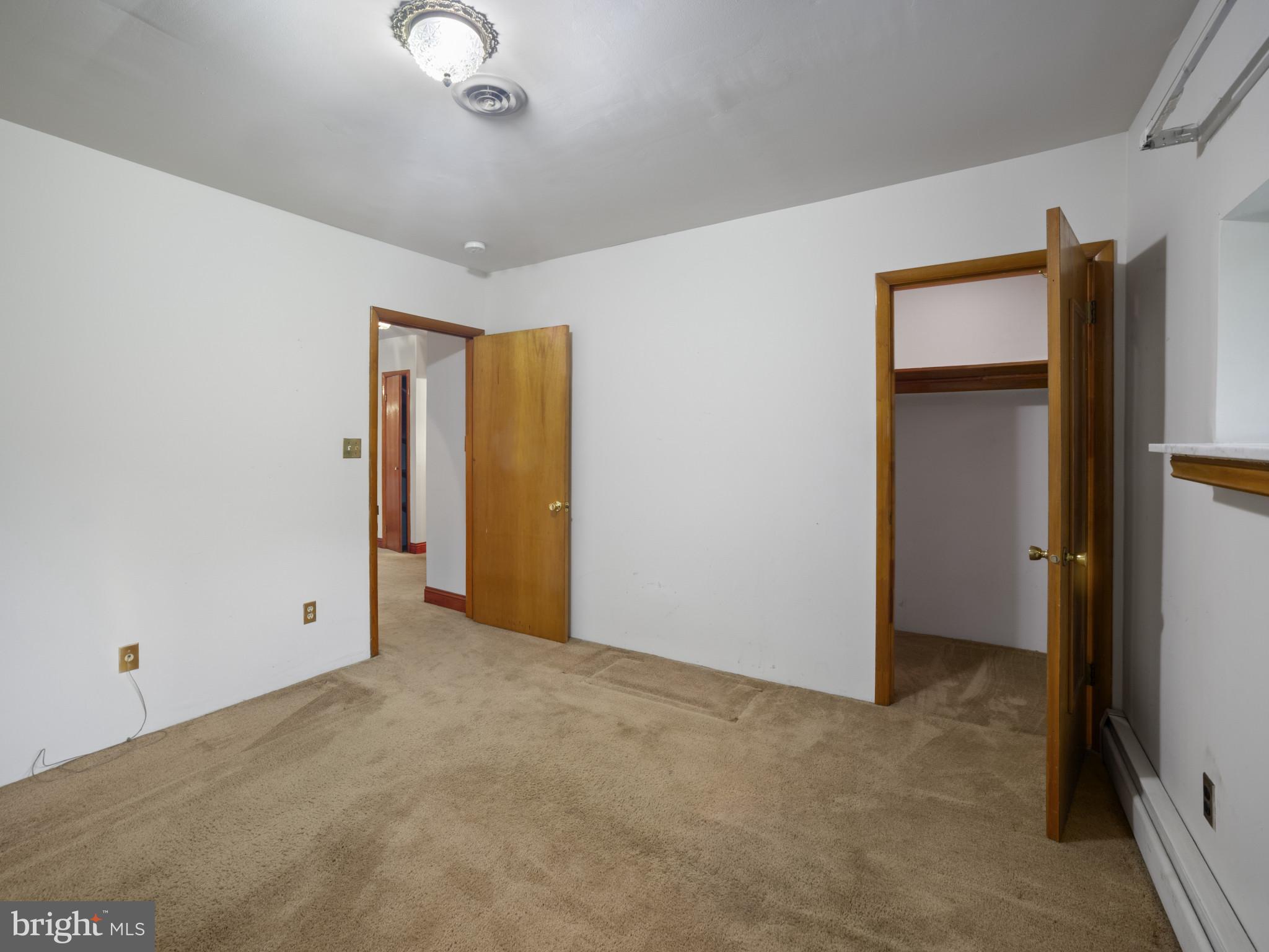 372 Sansbury Rd
