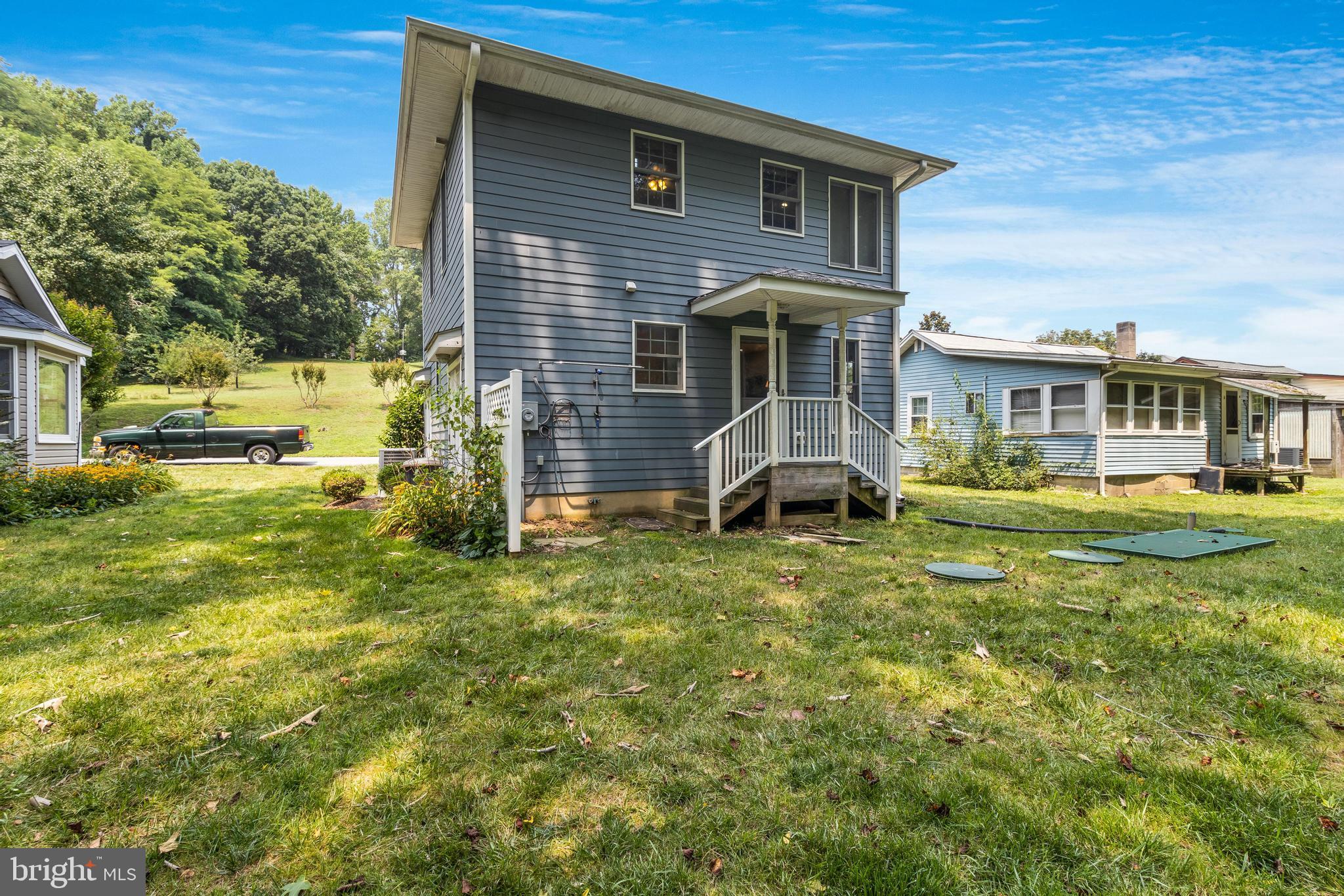 2853 Governor Run Rd #2