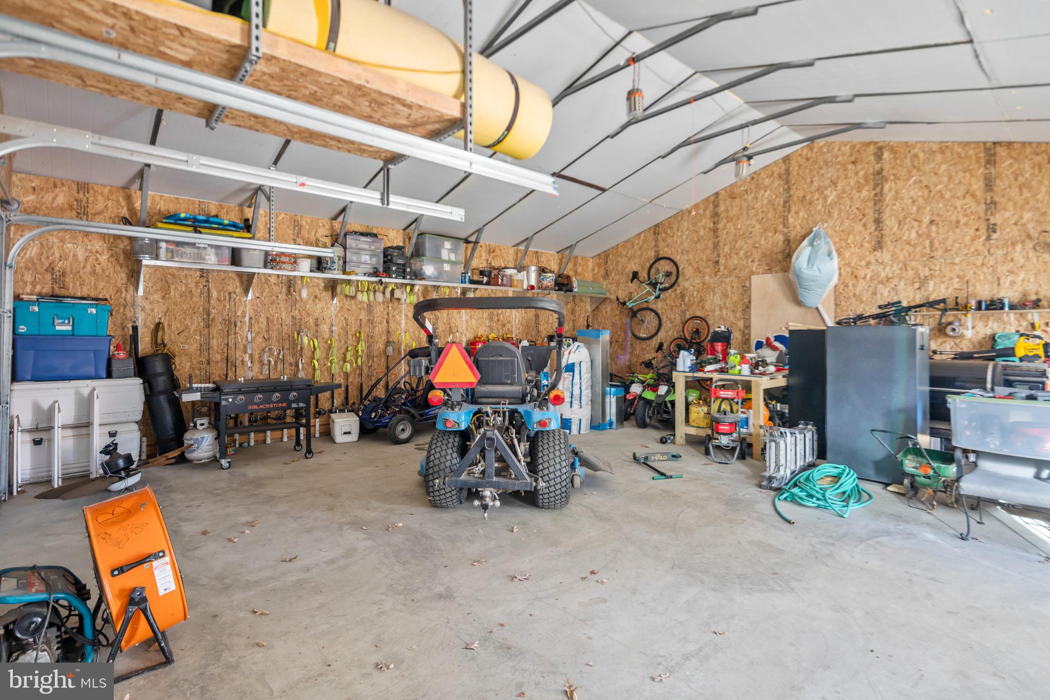 11219 Country Rd