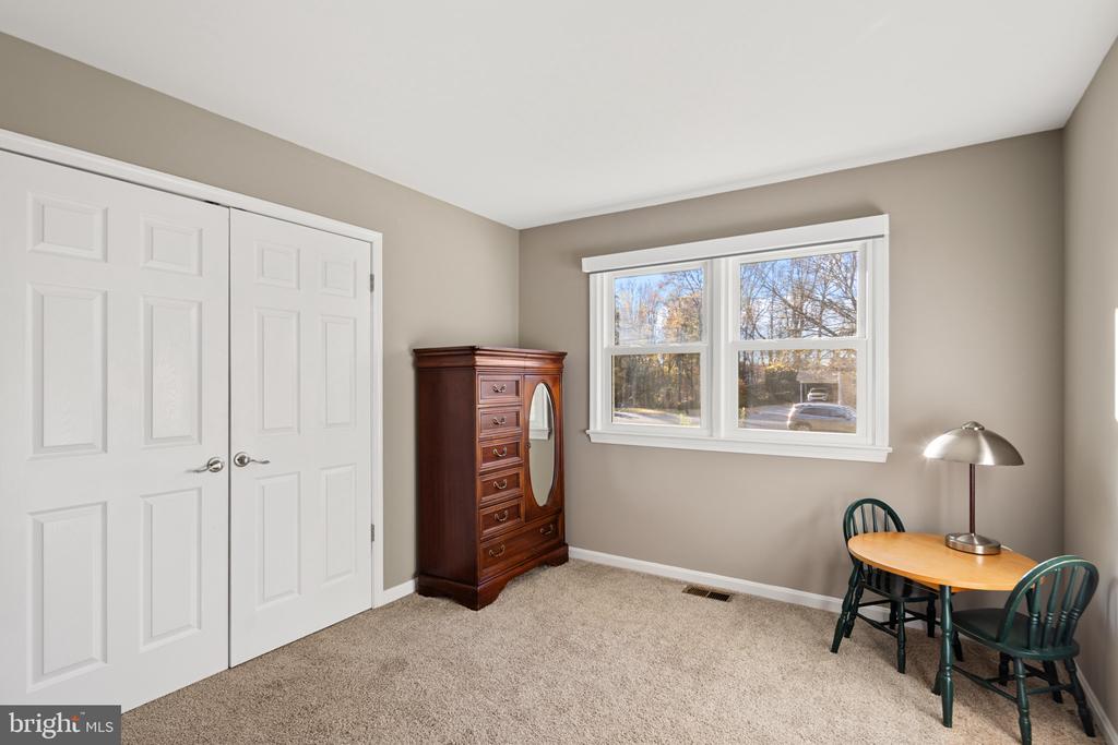11219 Country Rd