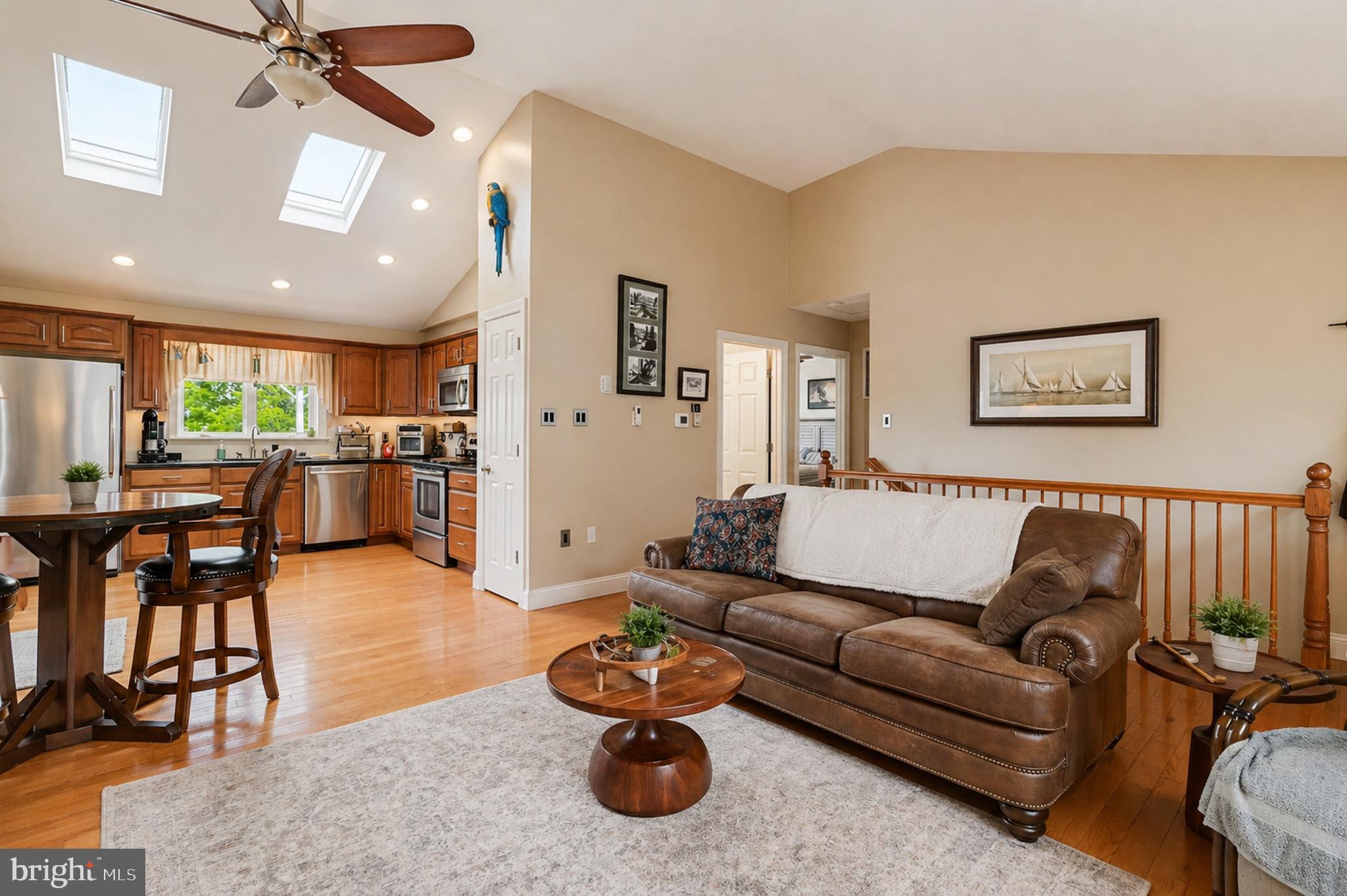3817 BAYVIEW DRIVE