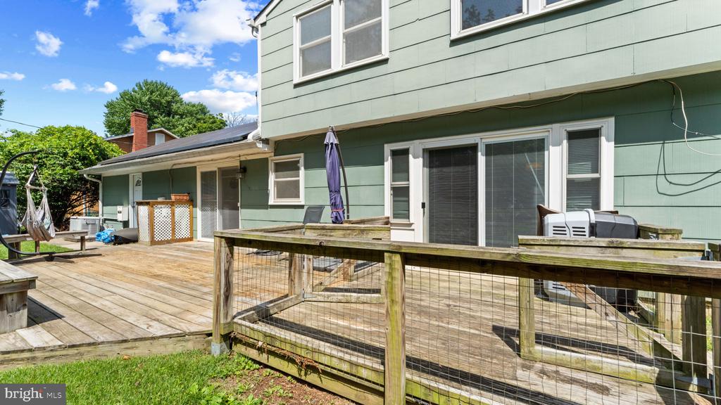 1226 PORT ECHO LANE