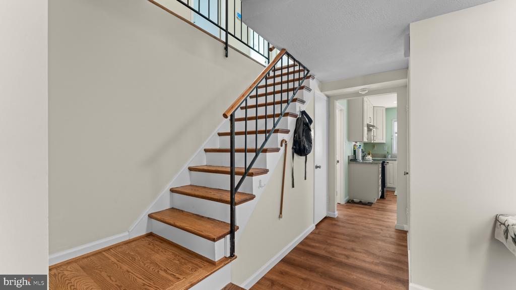 1226 PORT ECHO LANE