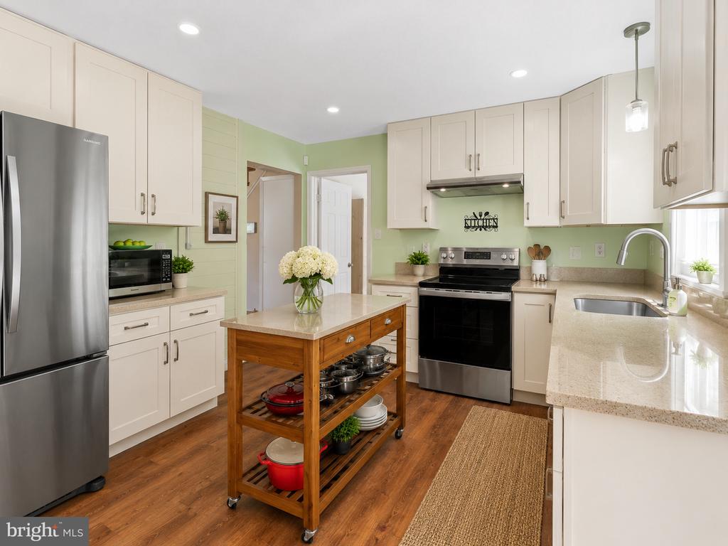 1226 PORT ECHO LANE