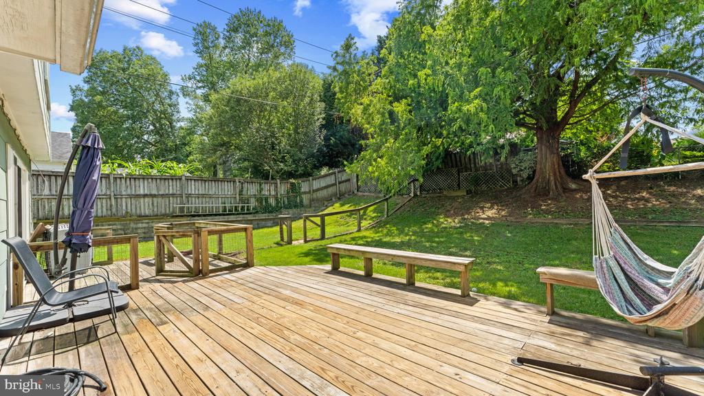 1226 PORT ECHO LANE